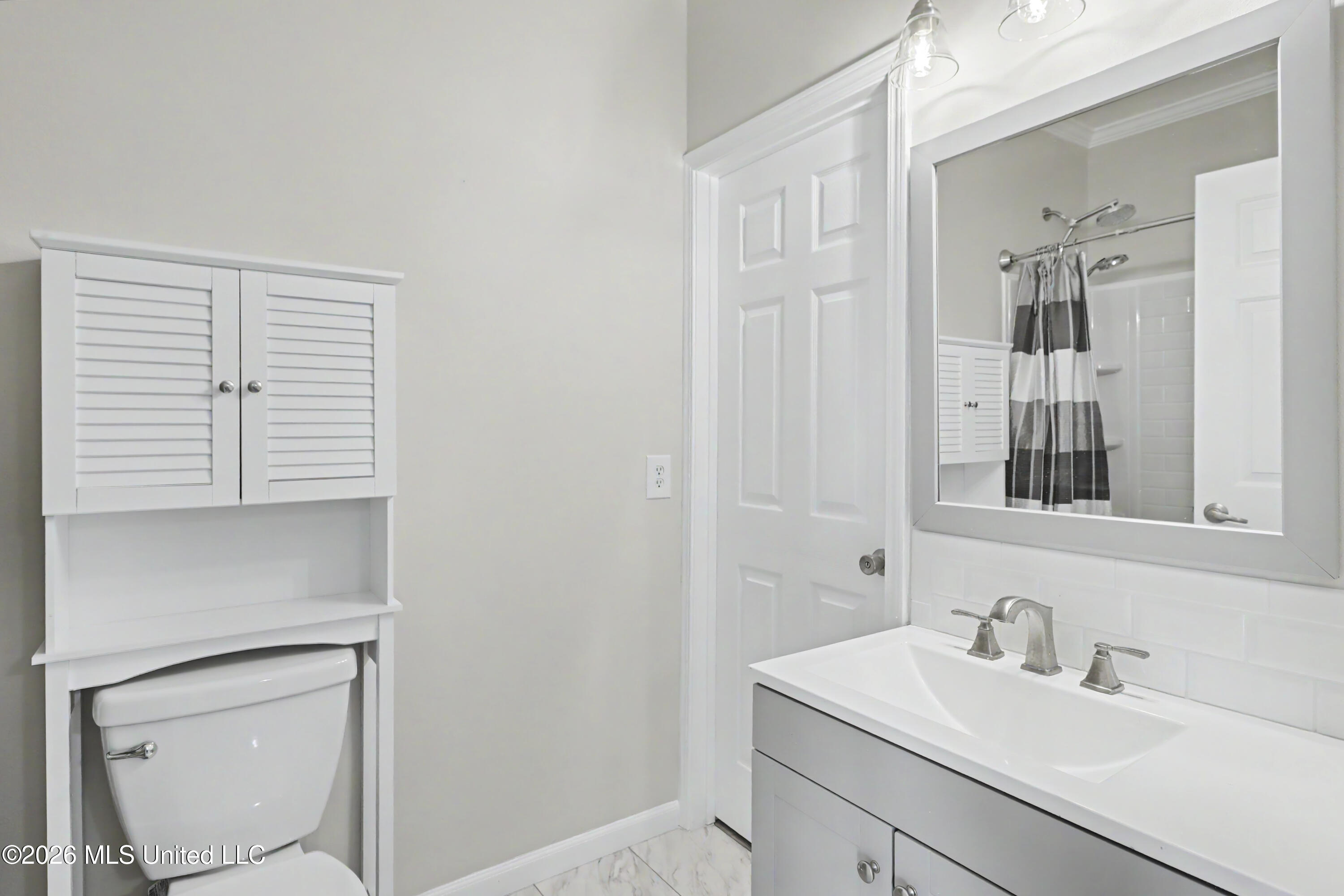 1515 E Beach Boulevard Property Photo 16