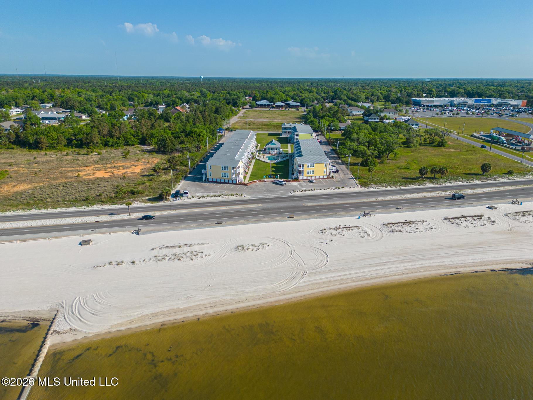 1515 E Beach Boulevard Property Photo 20