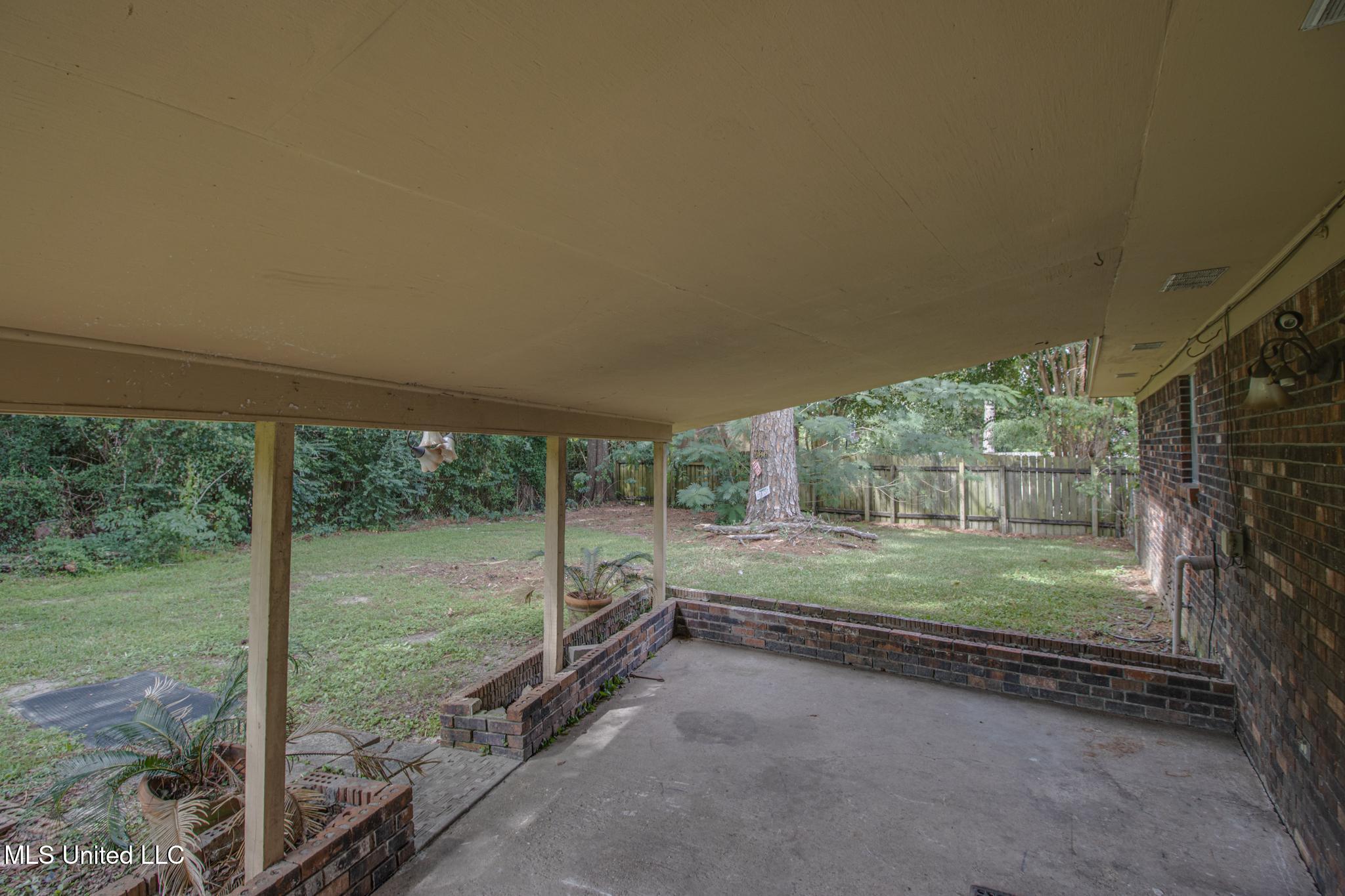 107 Deanna Street Property Photo 16