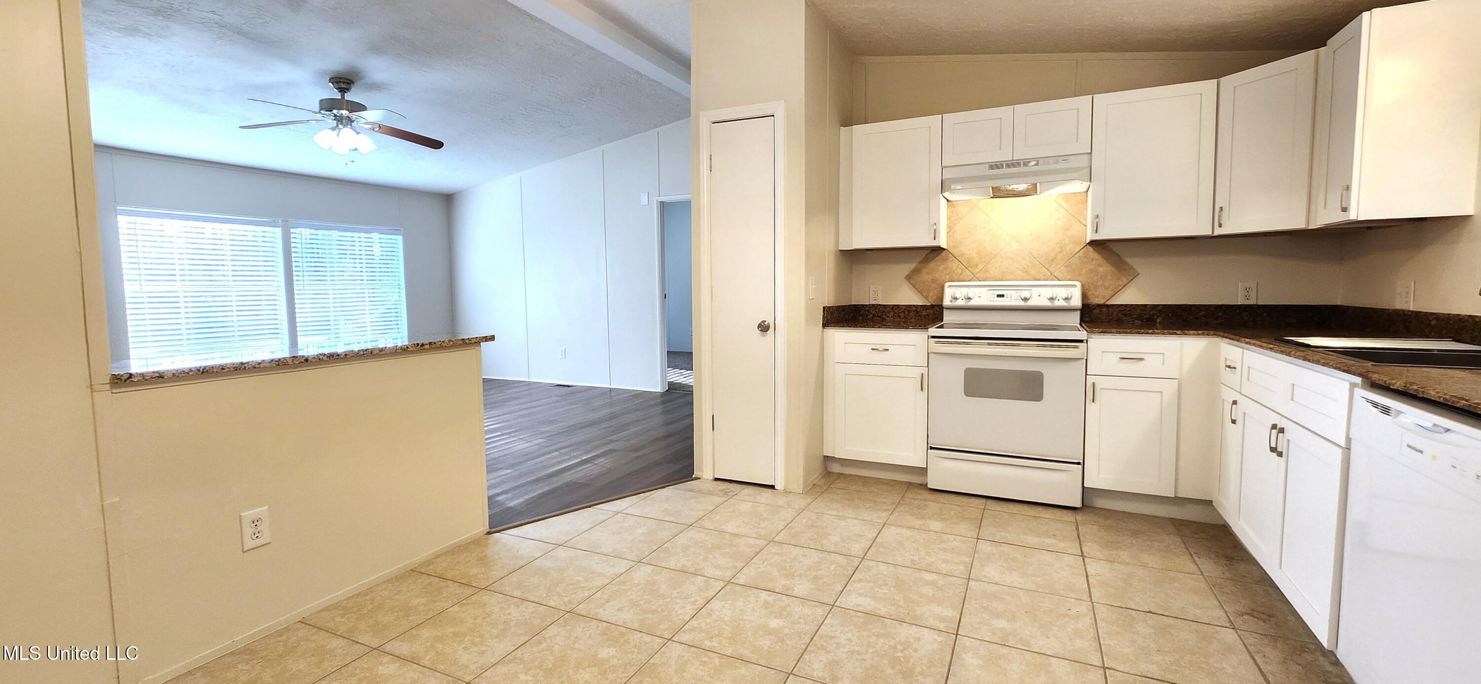2820 N 19th Street Property Photo 5