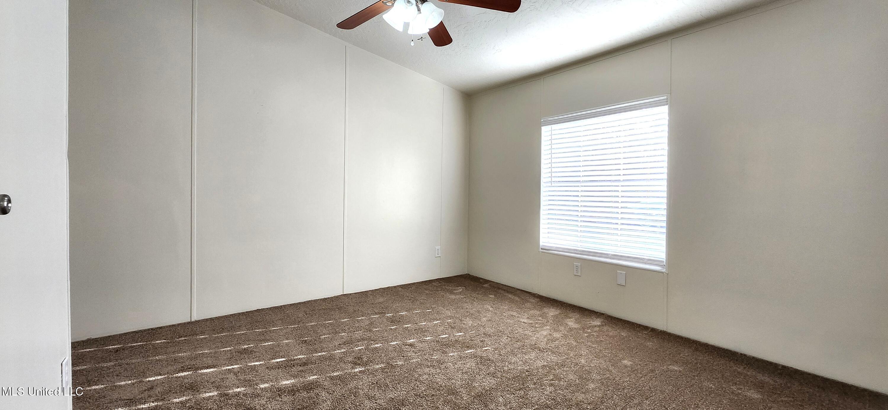 2820 N 19th Street Property Photo 9