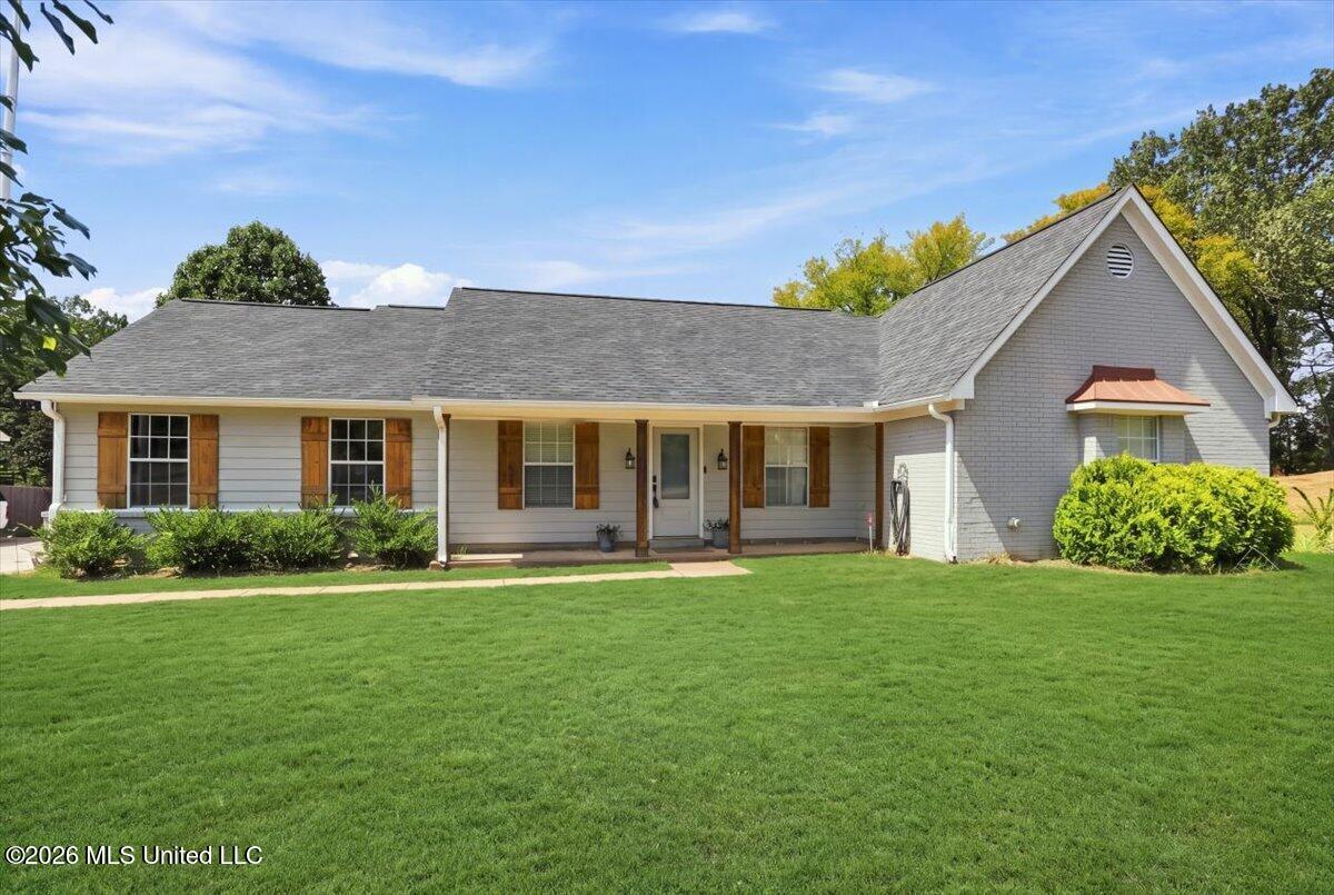 5285 Wildwood Drive Property Photo 1