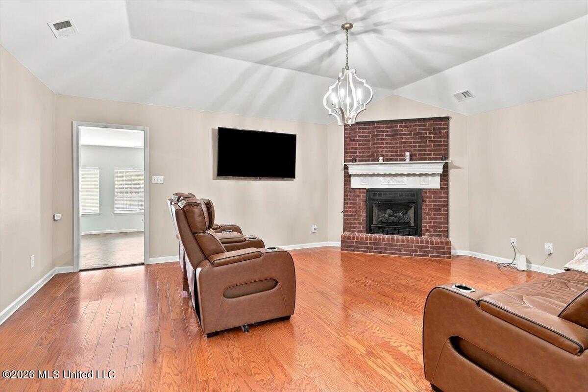 5285 Wildwood Drive Property Photo 10