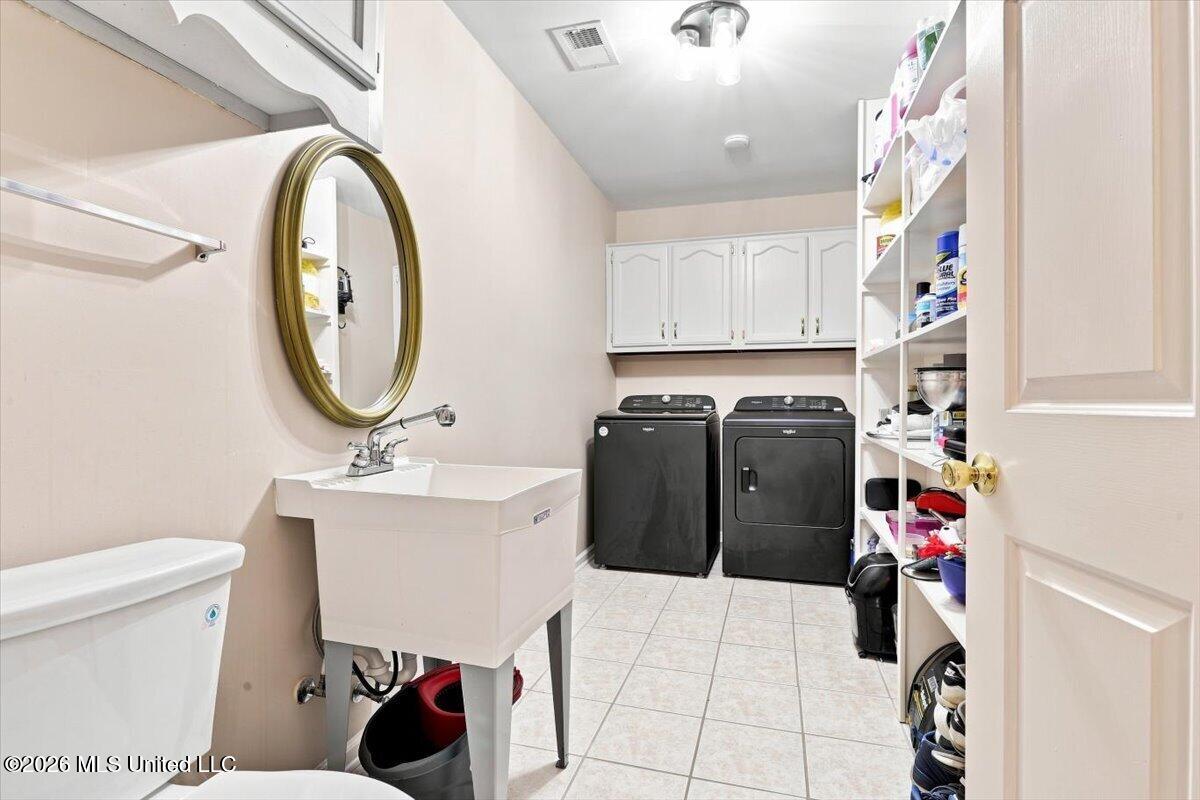 5285 Wildwood Drive Property Photo 28