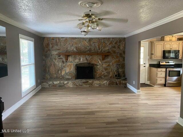 900 S Sea Cove Street Property Photo 4