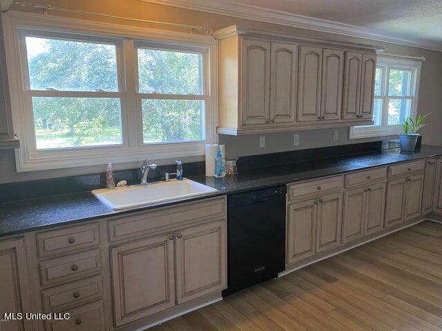 900 S Sea Cove Street Property Photo 6