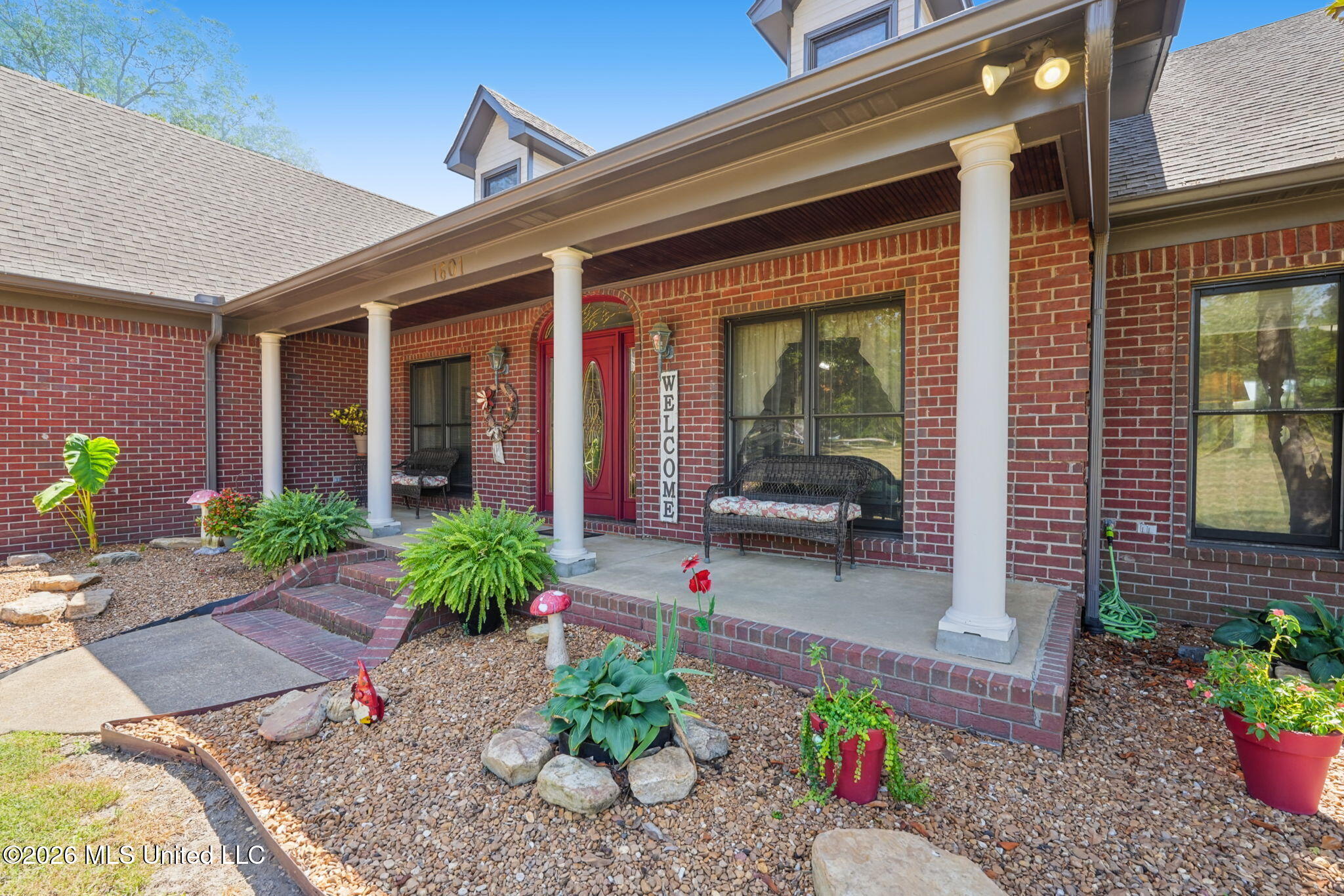 1601 Holly Springs Road Property Photo 2