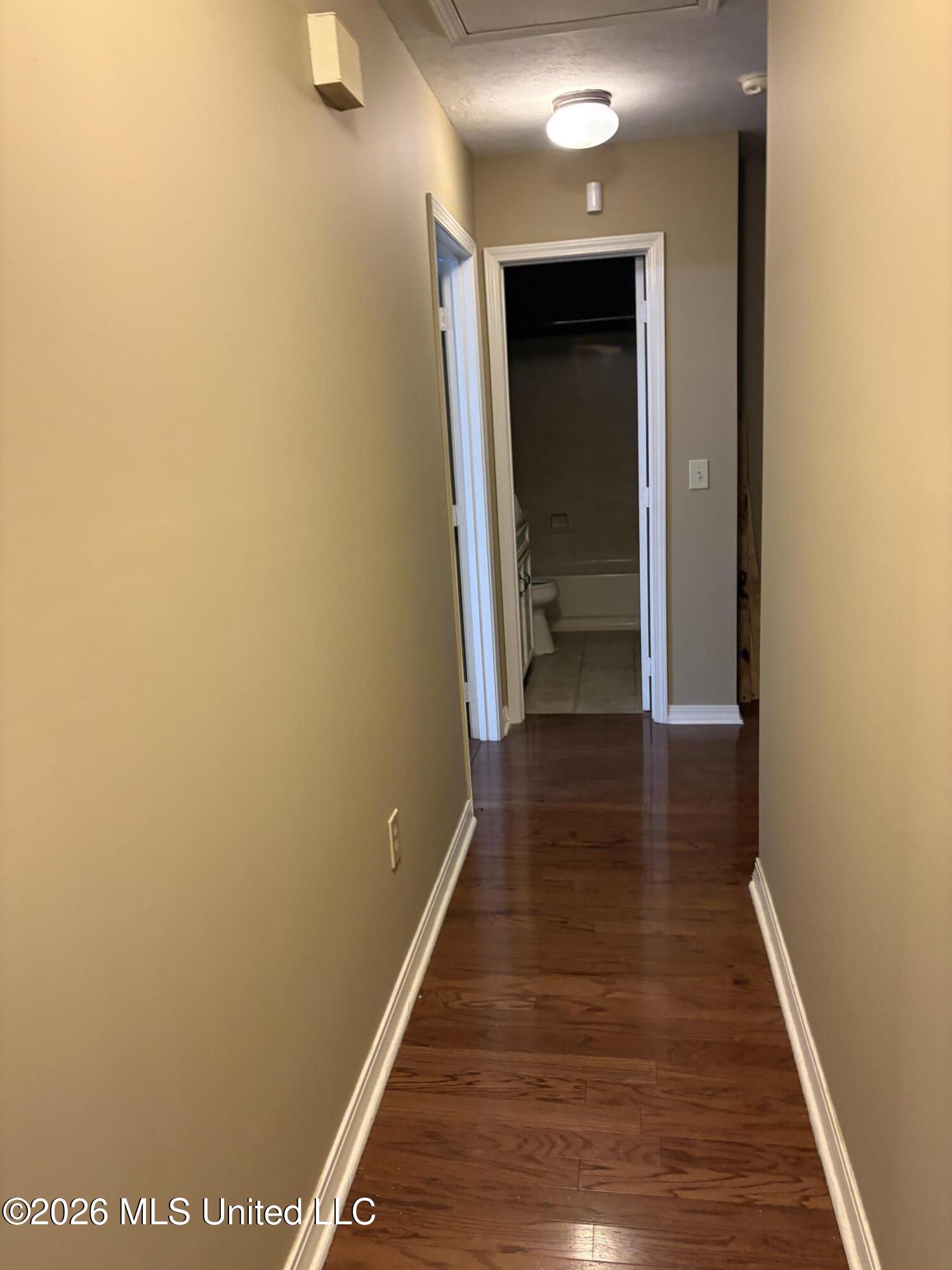 440 Brentwood Drive Property Photo 7