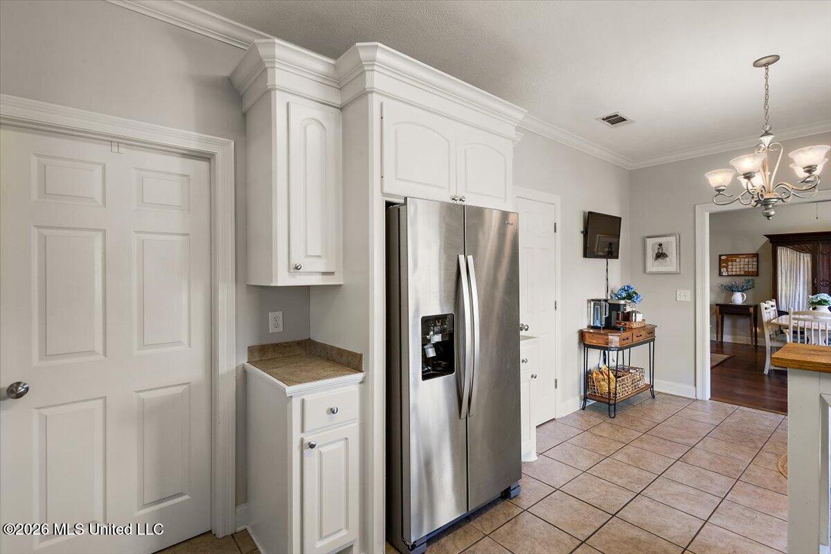 102 Eastland Cove Property Photo 14