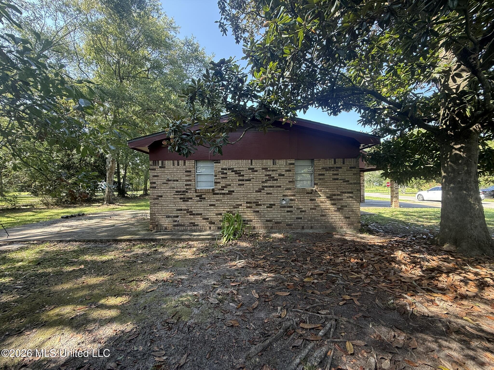 4848 Saphire Avenue Property Photo 7