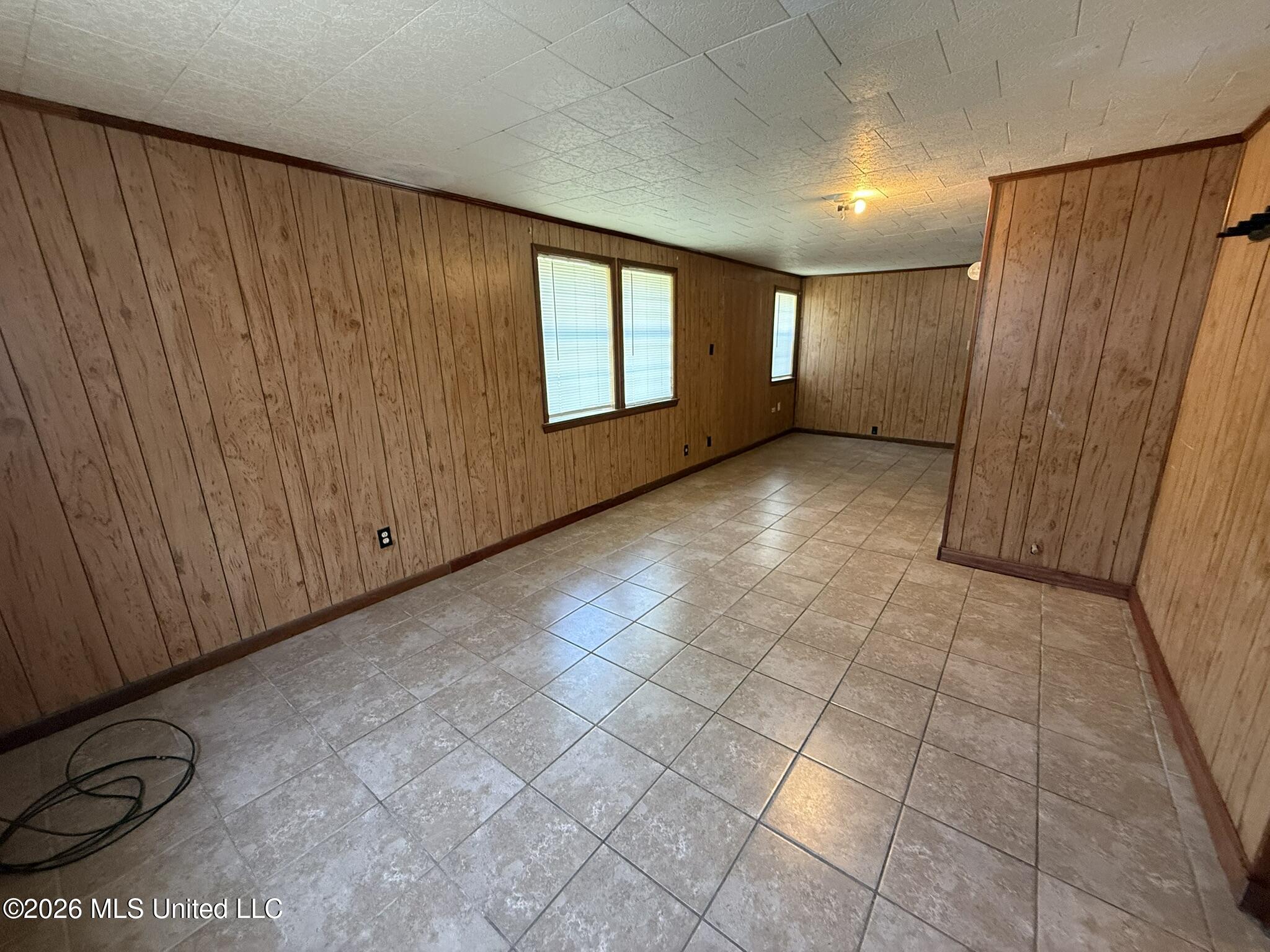 4848 Saphire Avenue Property Photo 17
