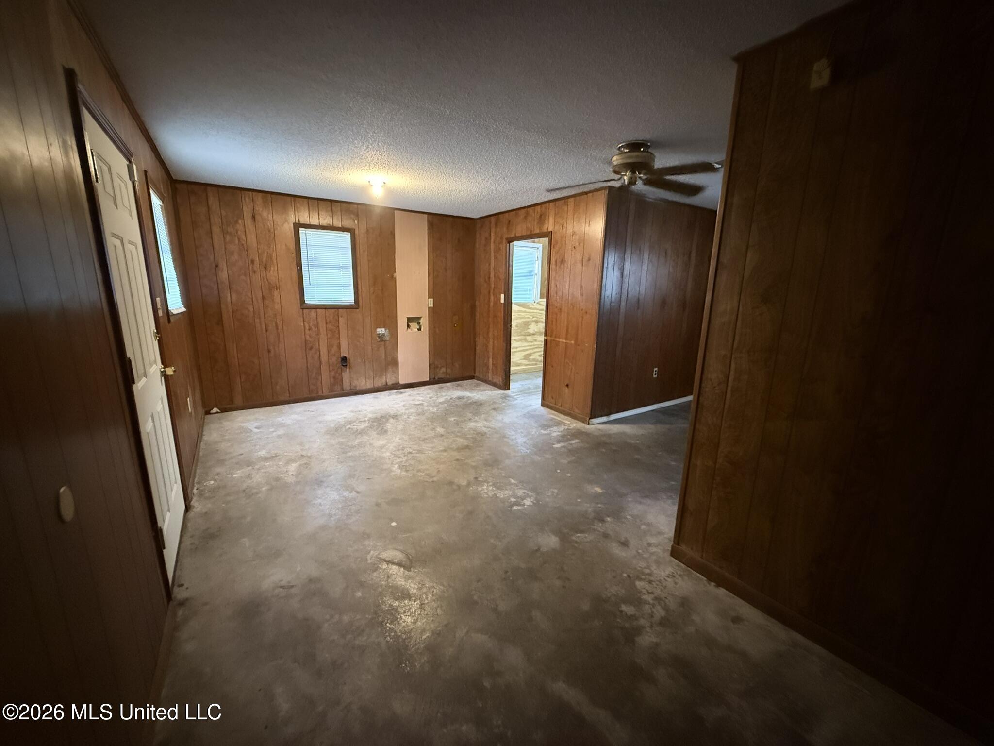 4848 Saphire Avenue Property Photo 24