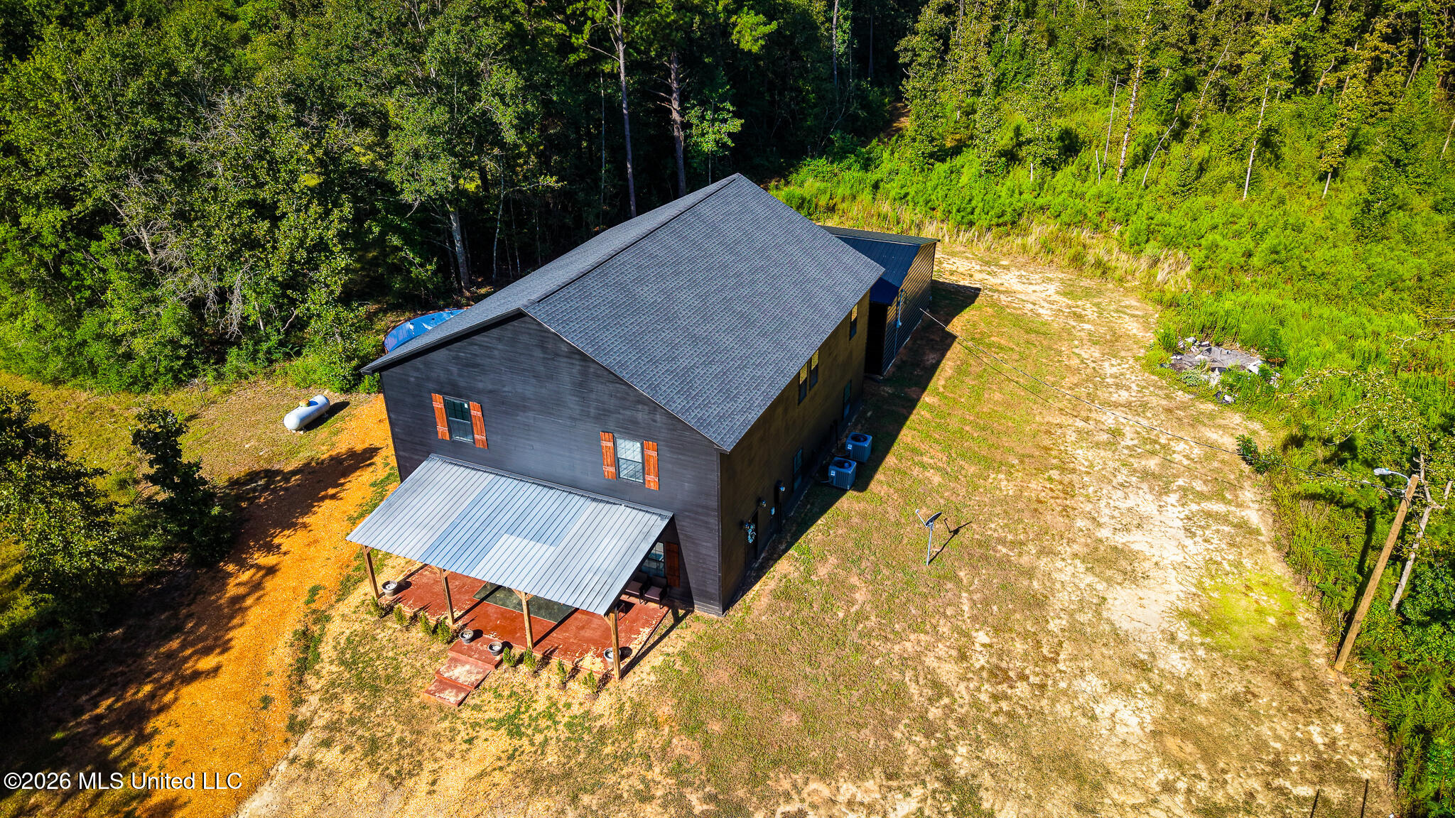 622 Highway 583 Property Photo 31