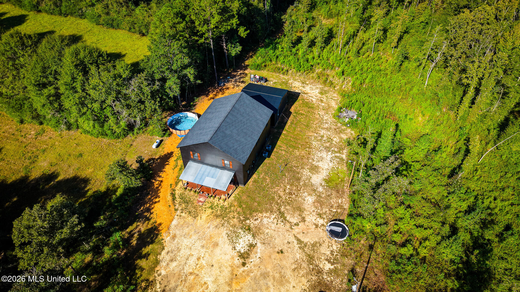 622 Highway 583 Property Photo 32
