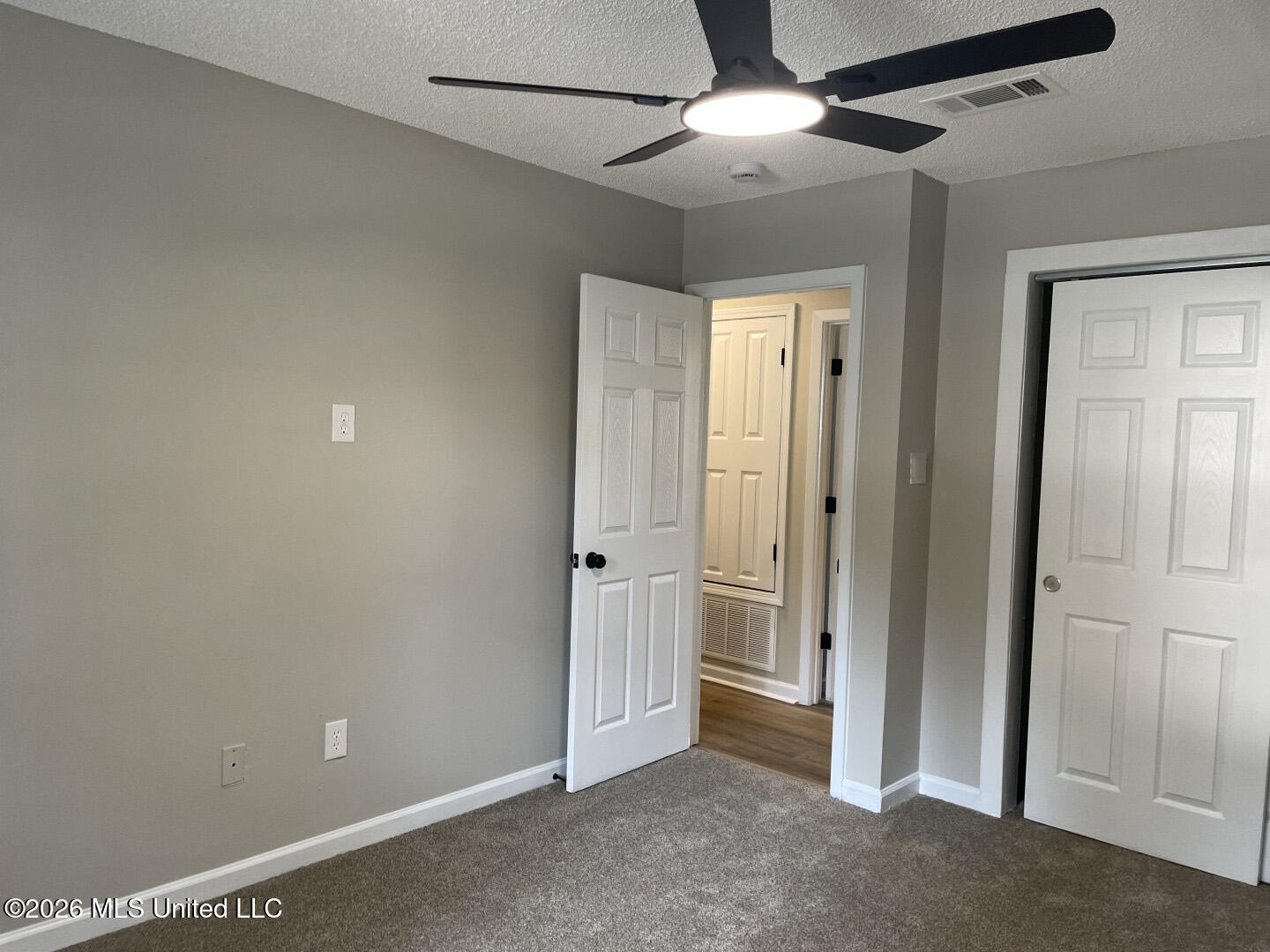 908 Orange Street Property Photo 10