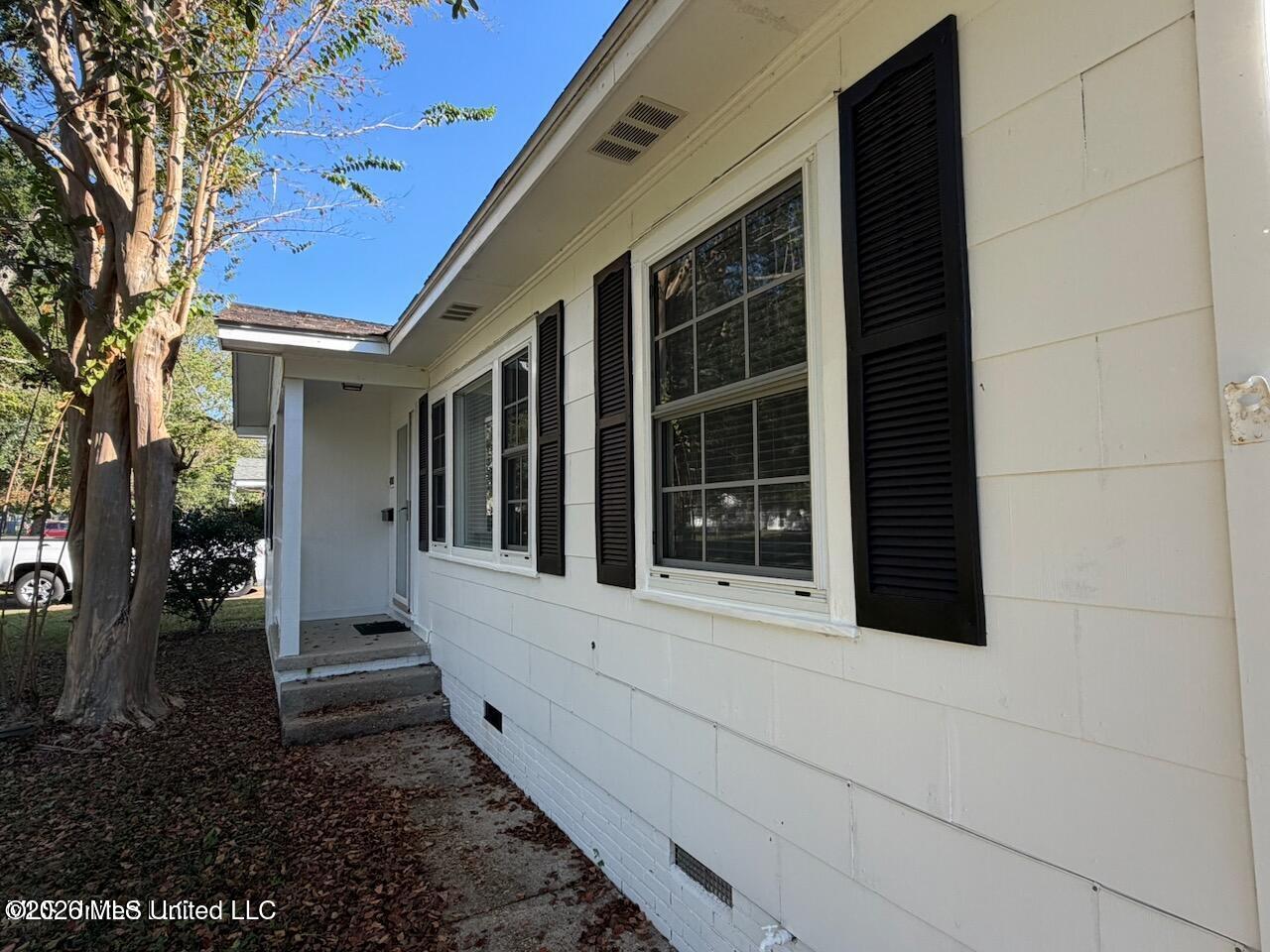 4000 Chamberlain Avenue Property Photo 3