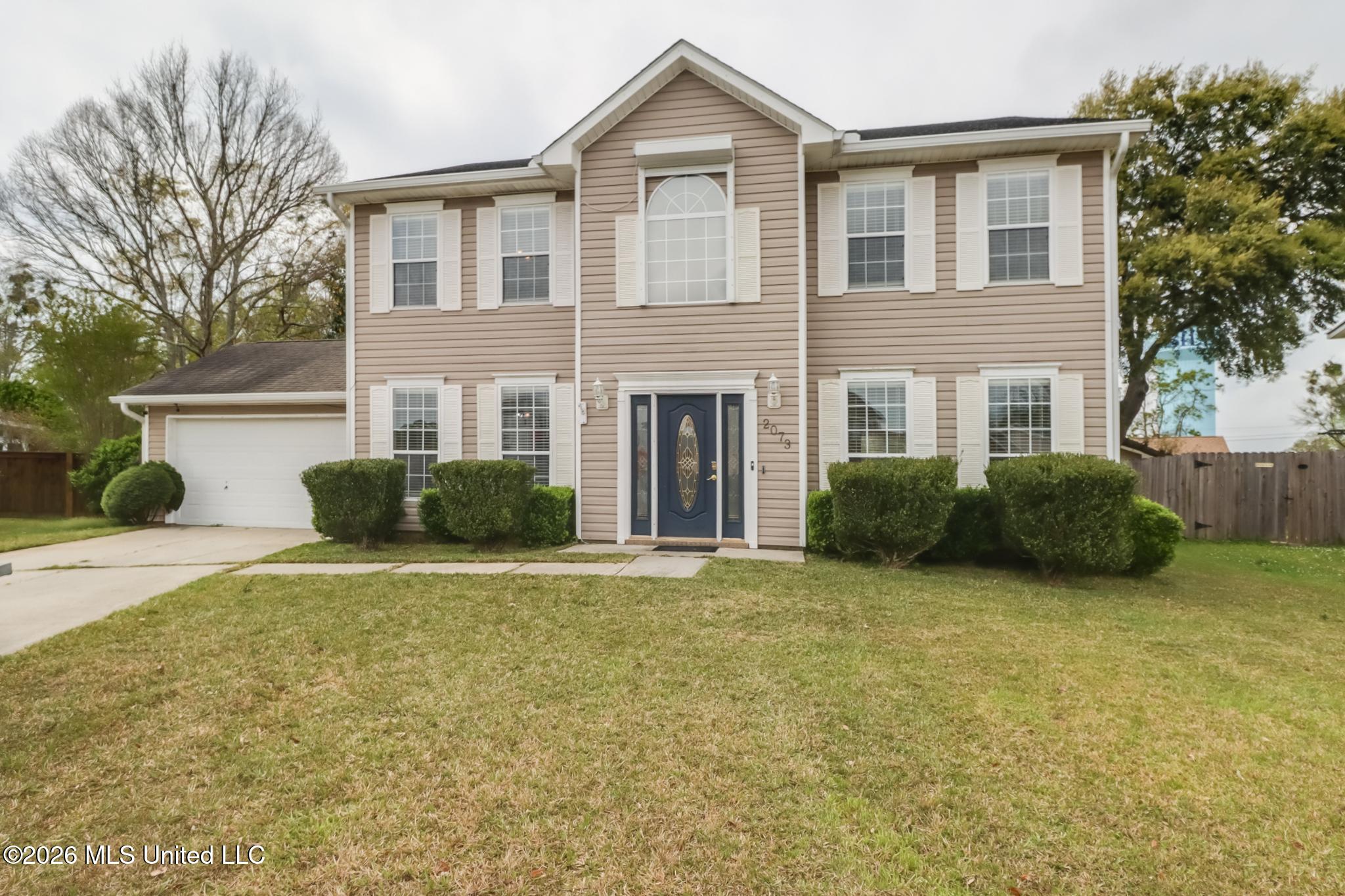 2073 Stone Bridge Drive Property Photo 1