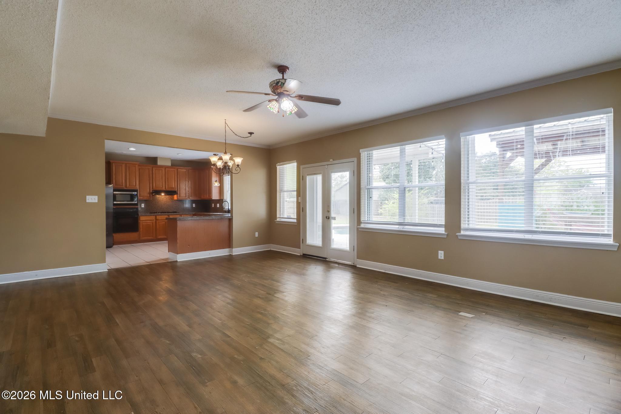 2073 Stone Bridge Drive Property Photo 5