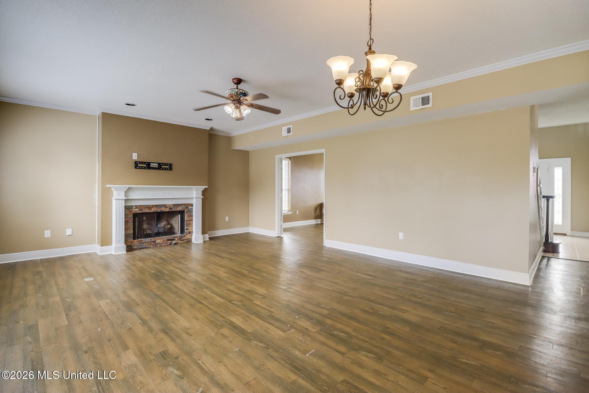 2073 Stone Bridge Drive Property Photo 7