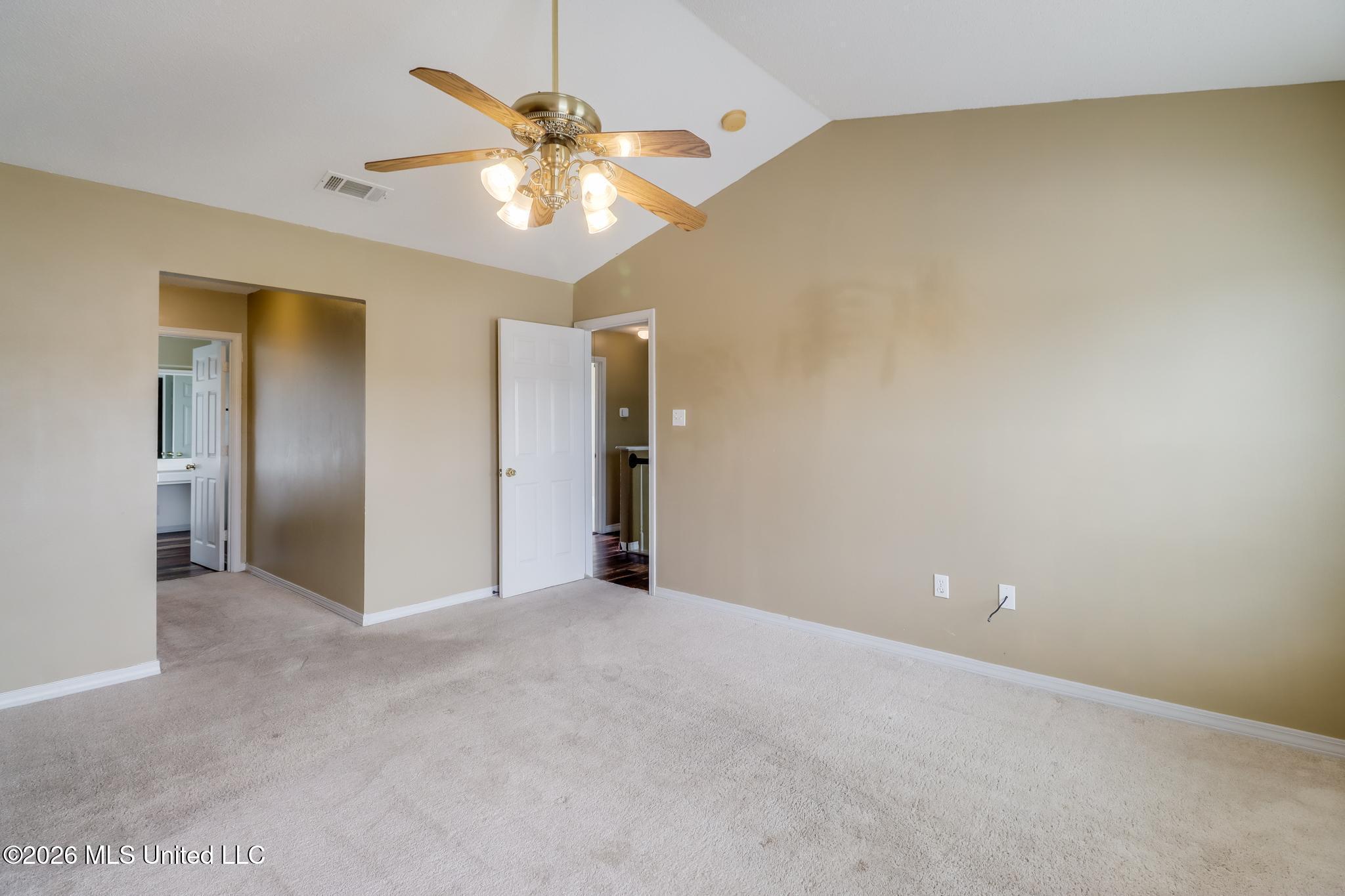 2073 Stone Bridge Drive Property Photo 16