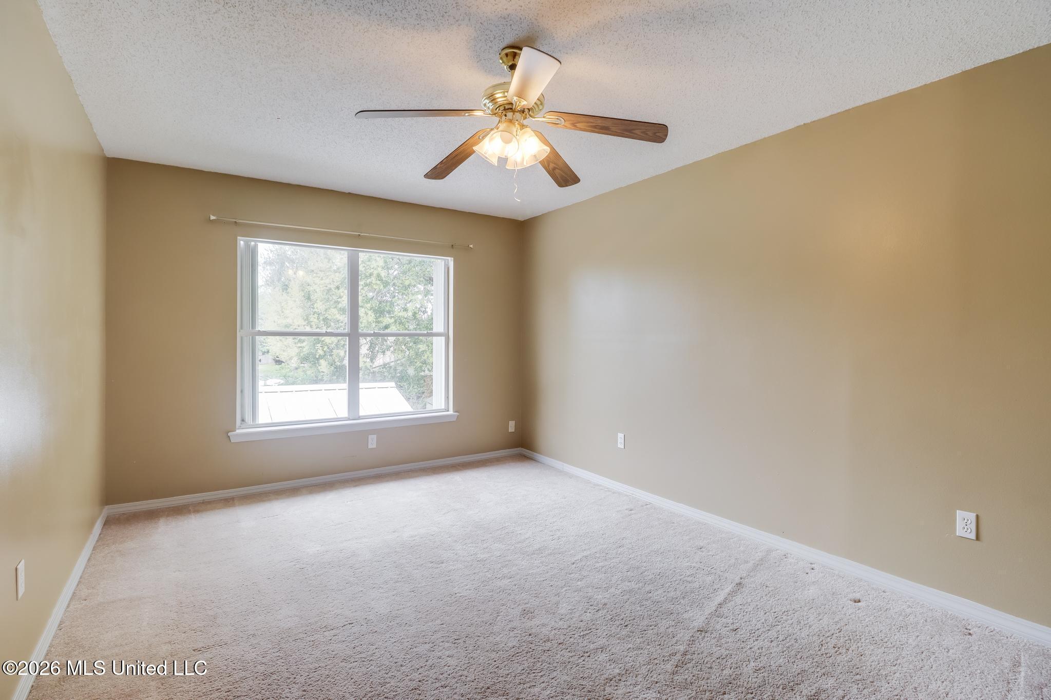 2073 Stone Bridge Drive Property Photo 20
