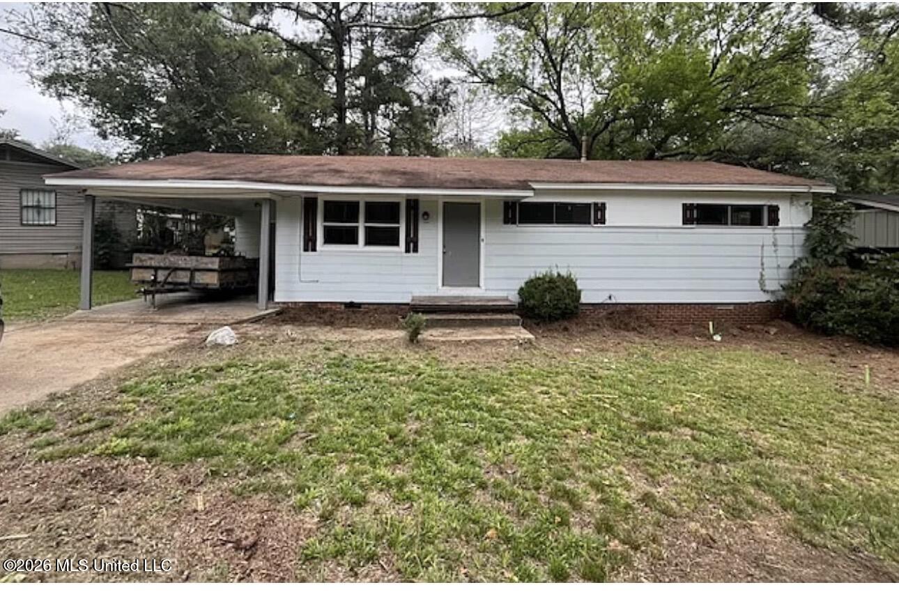 1236 E Maria Drive Property Photo 1