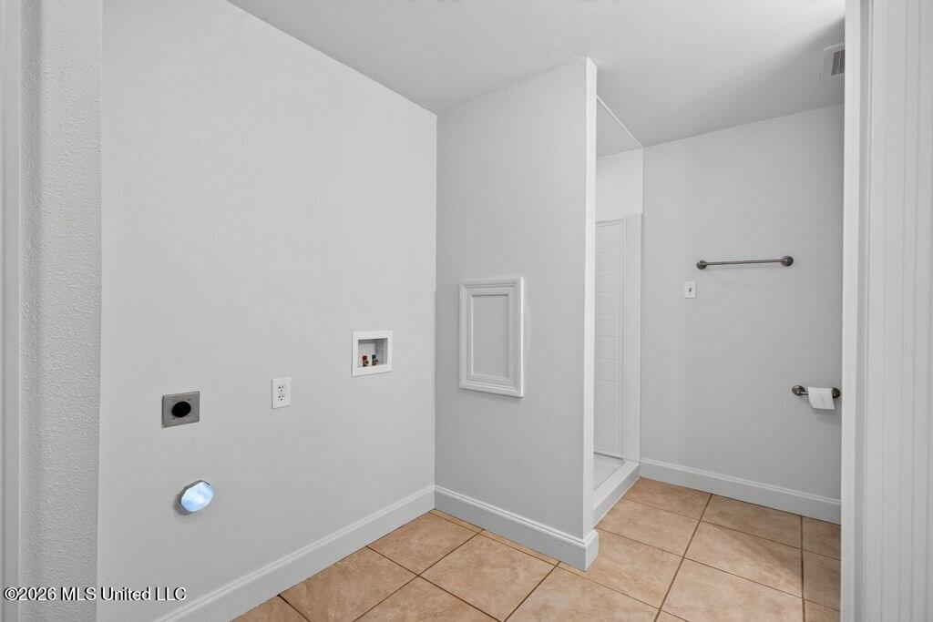 21395 S Highway 43 Property Photo 22