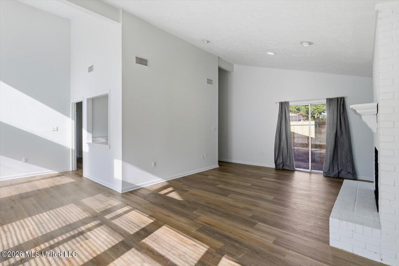 105 Carrie Drive Property Photo 7