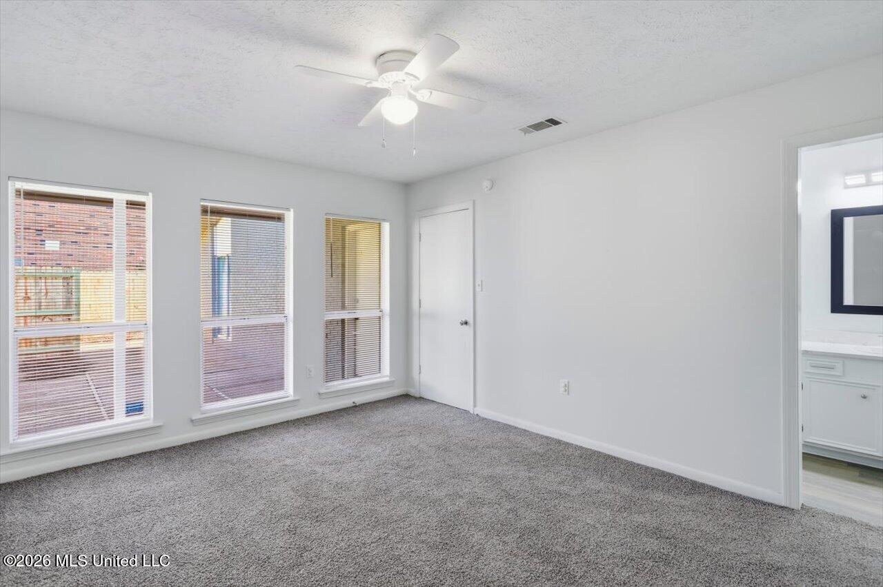 105 Carrie Drive Property Photo 18