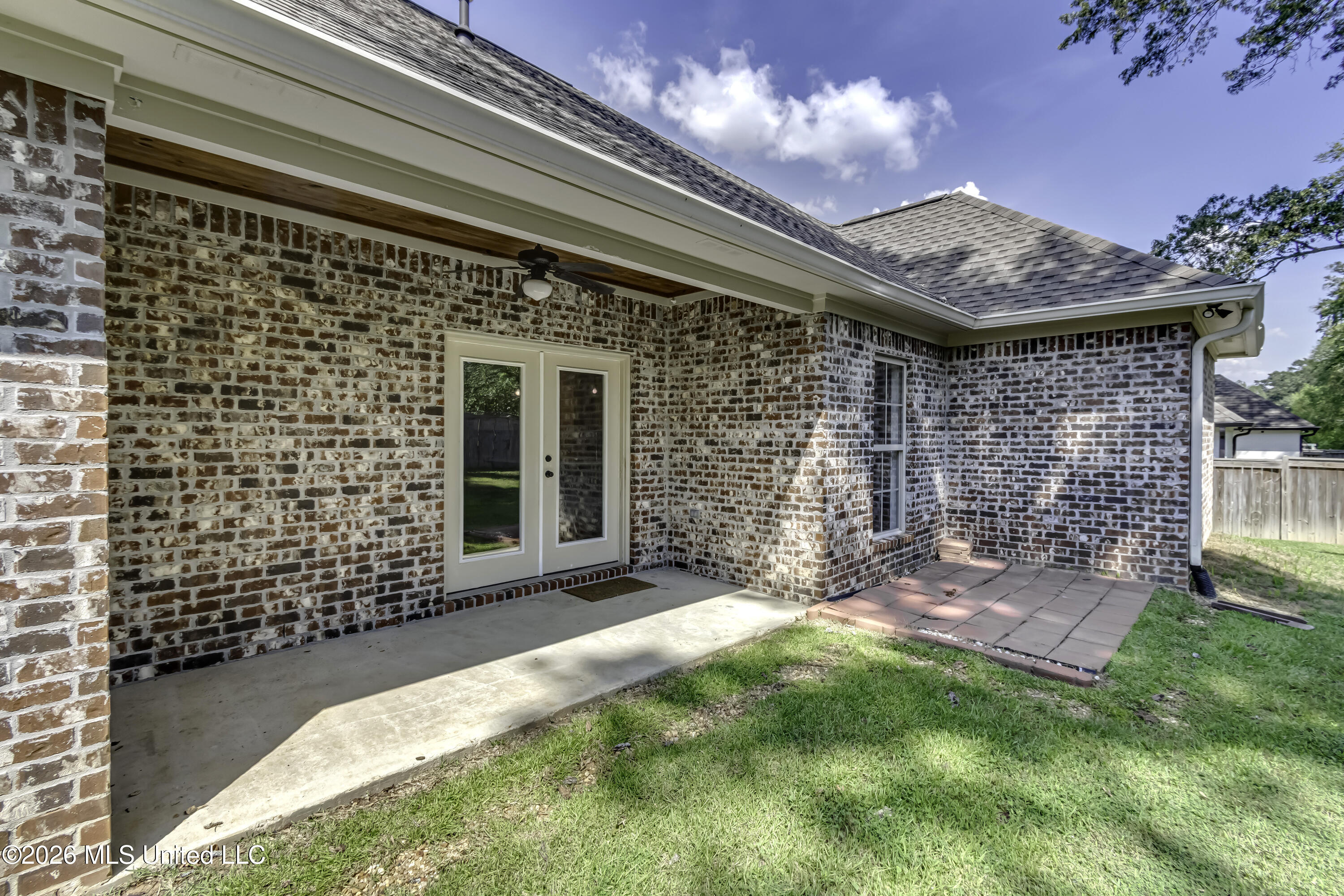162 Sweetbriar Circle Property Photo 28