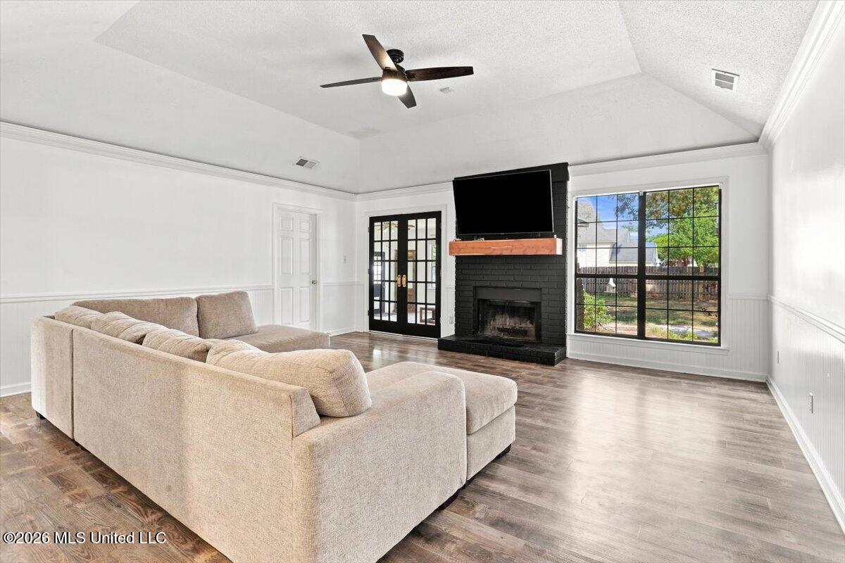 5495 Plum Tree Cove Property Photo 7