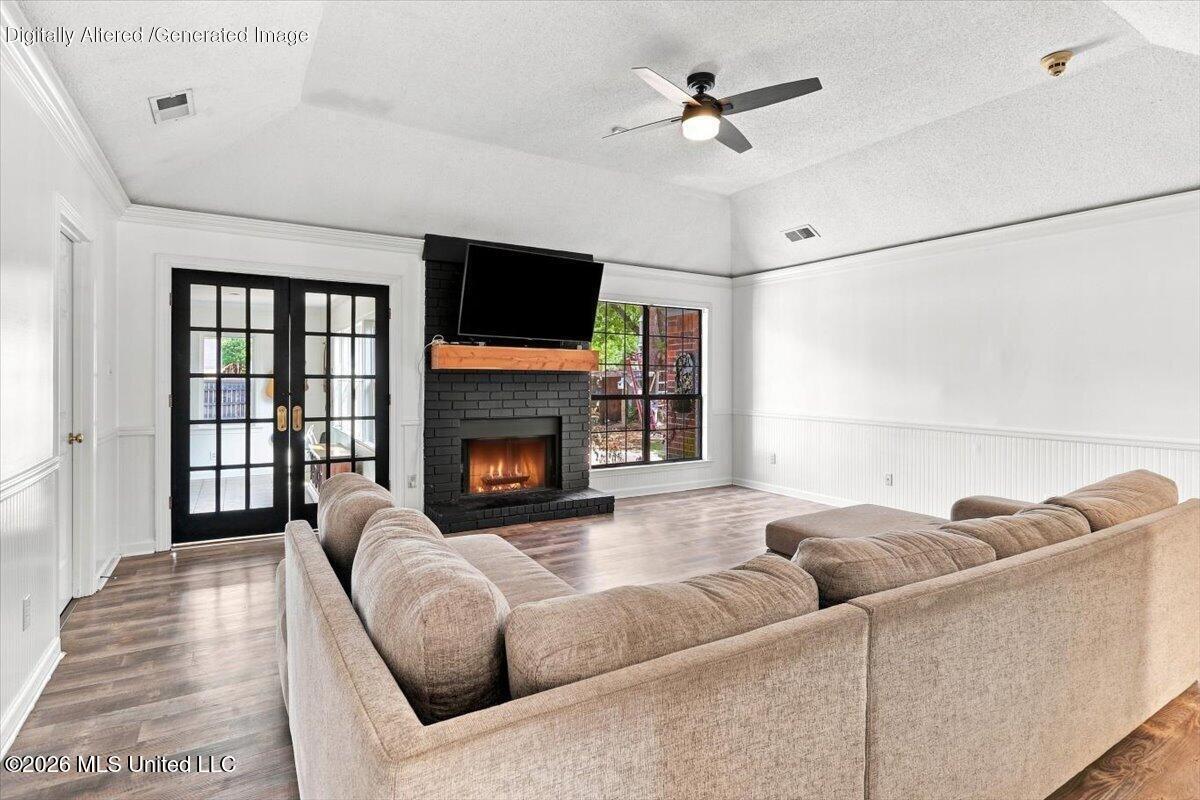5495 Plum Tree Cove Property Photo 8