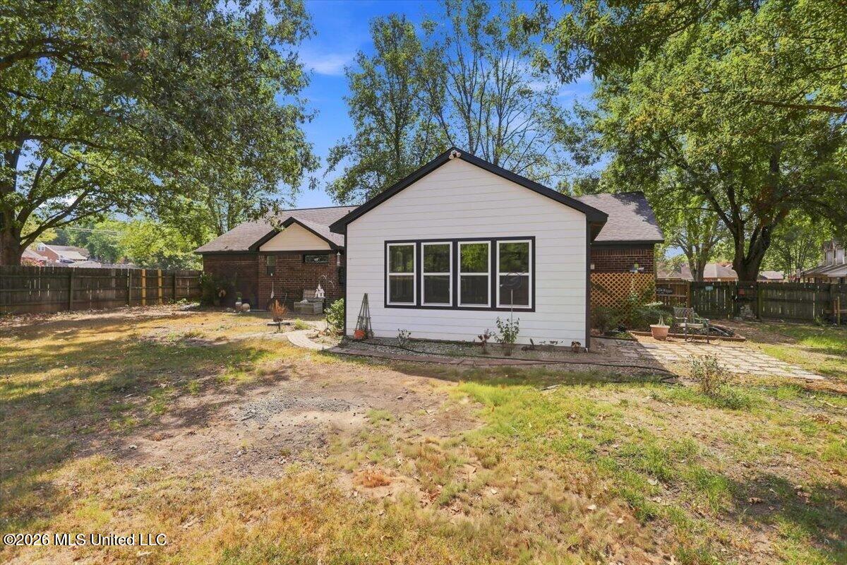 5495 Plum Tree Cove Property Photo 31