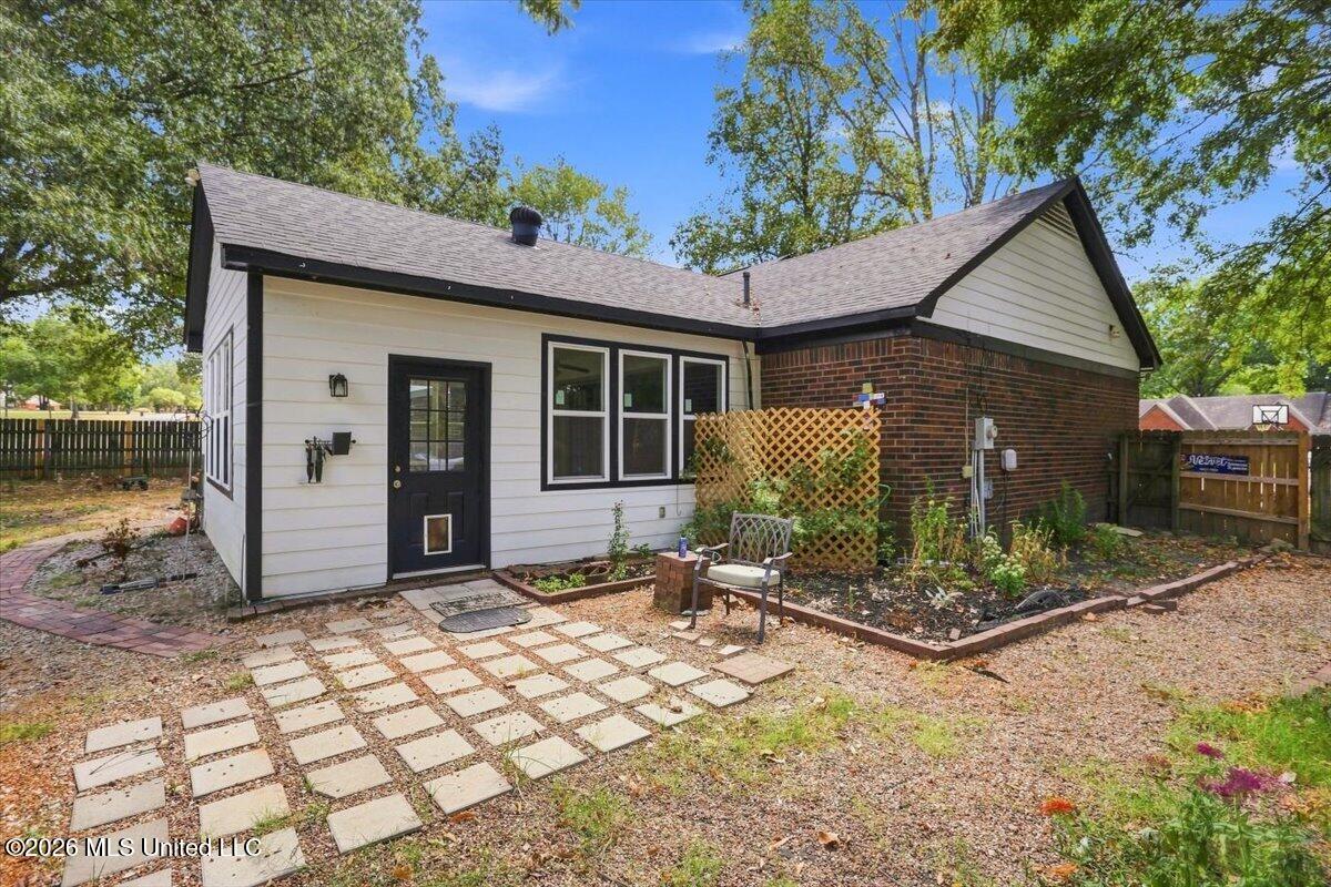 5495 Plum Tree Cove Property Photo 33