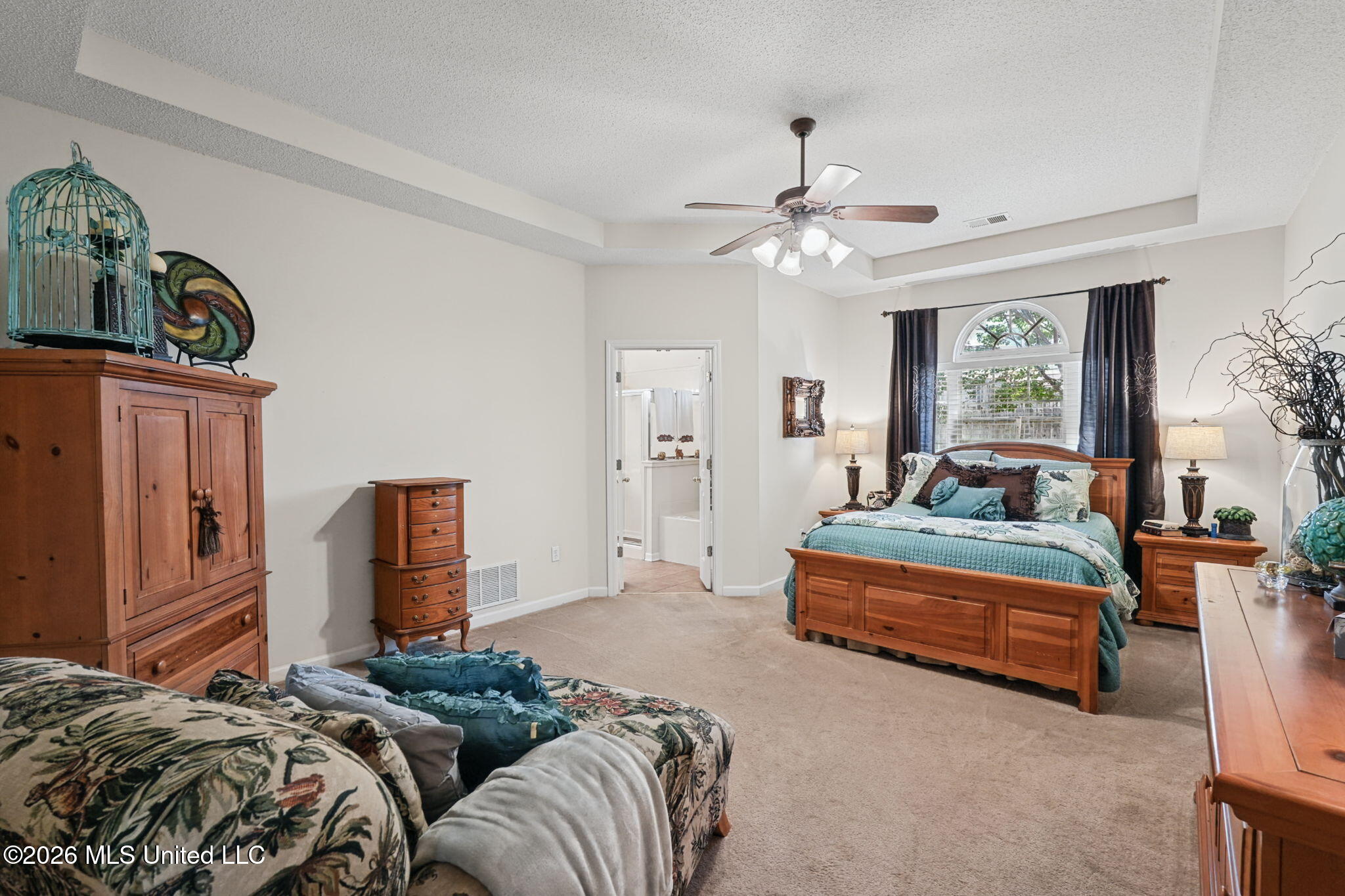 1091 Warwick Place Property Photo 13