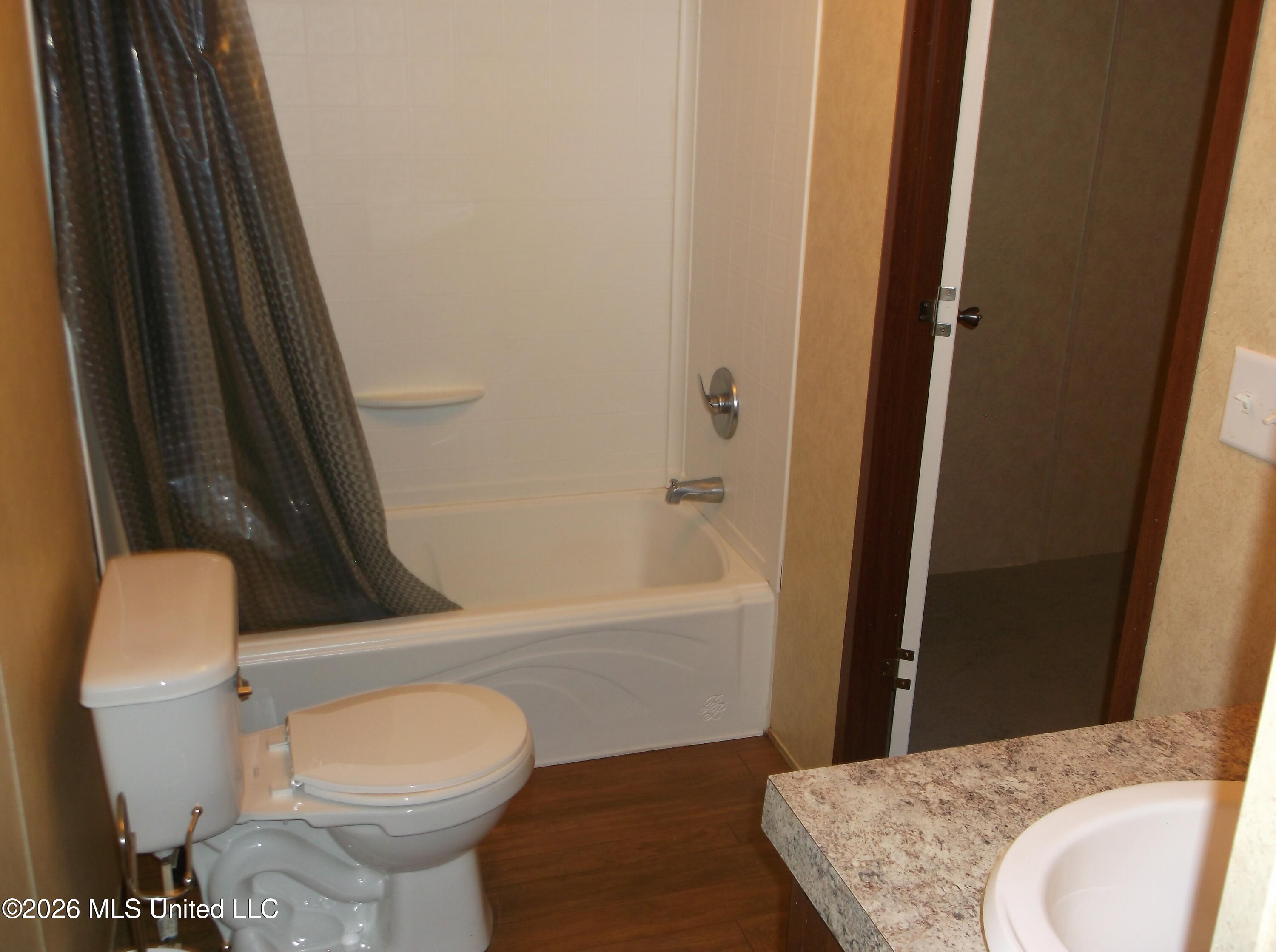 4019 E Fernwood Road Property Photo 14