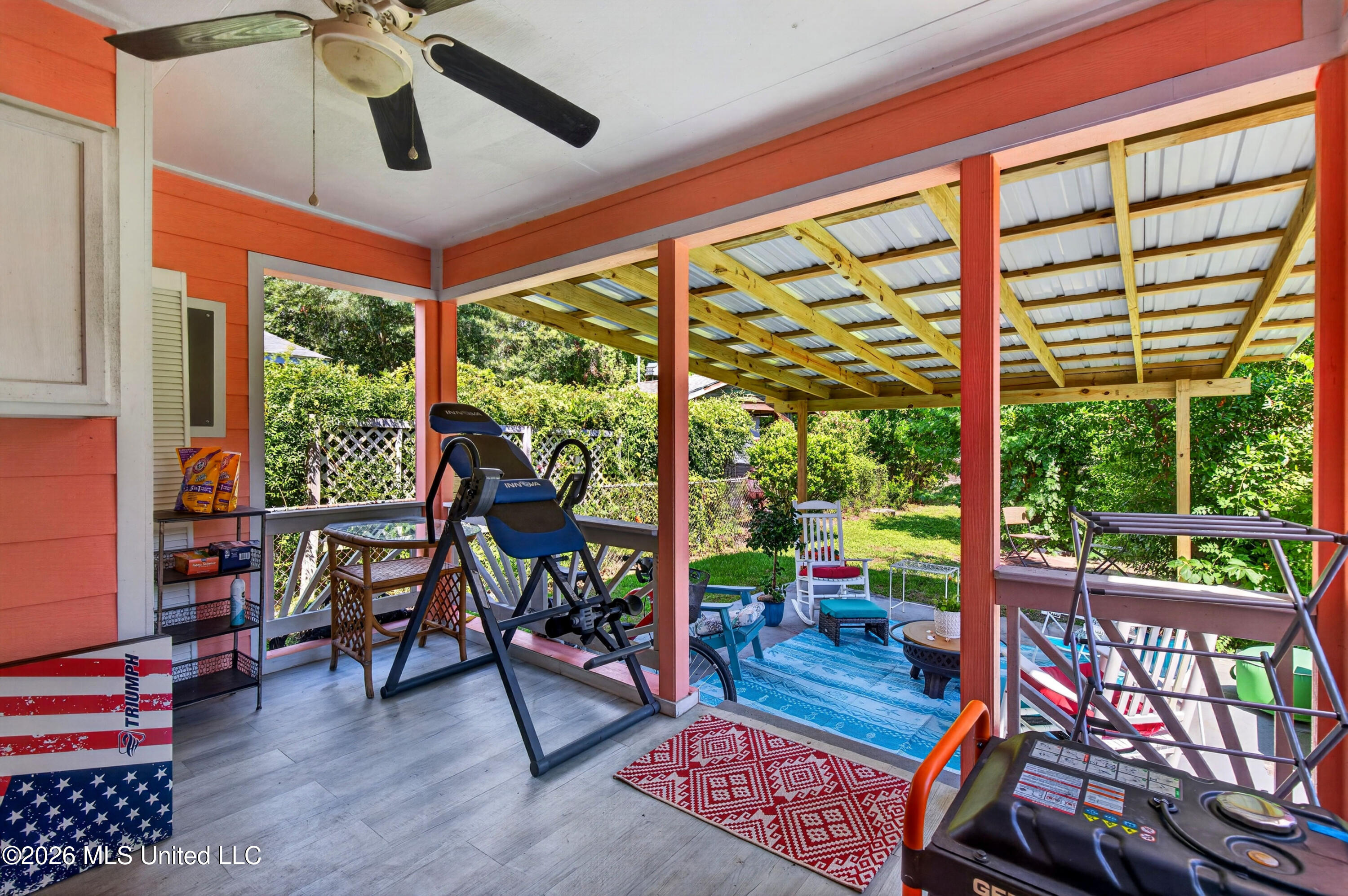 2512 Kenneth Avenue Property Photo 25