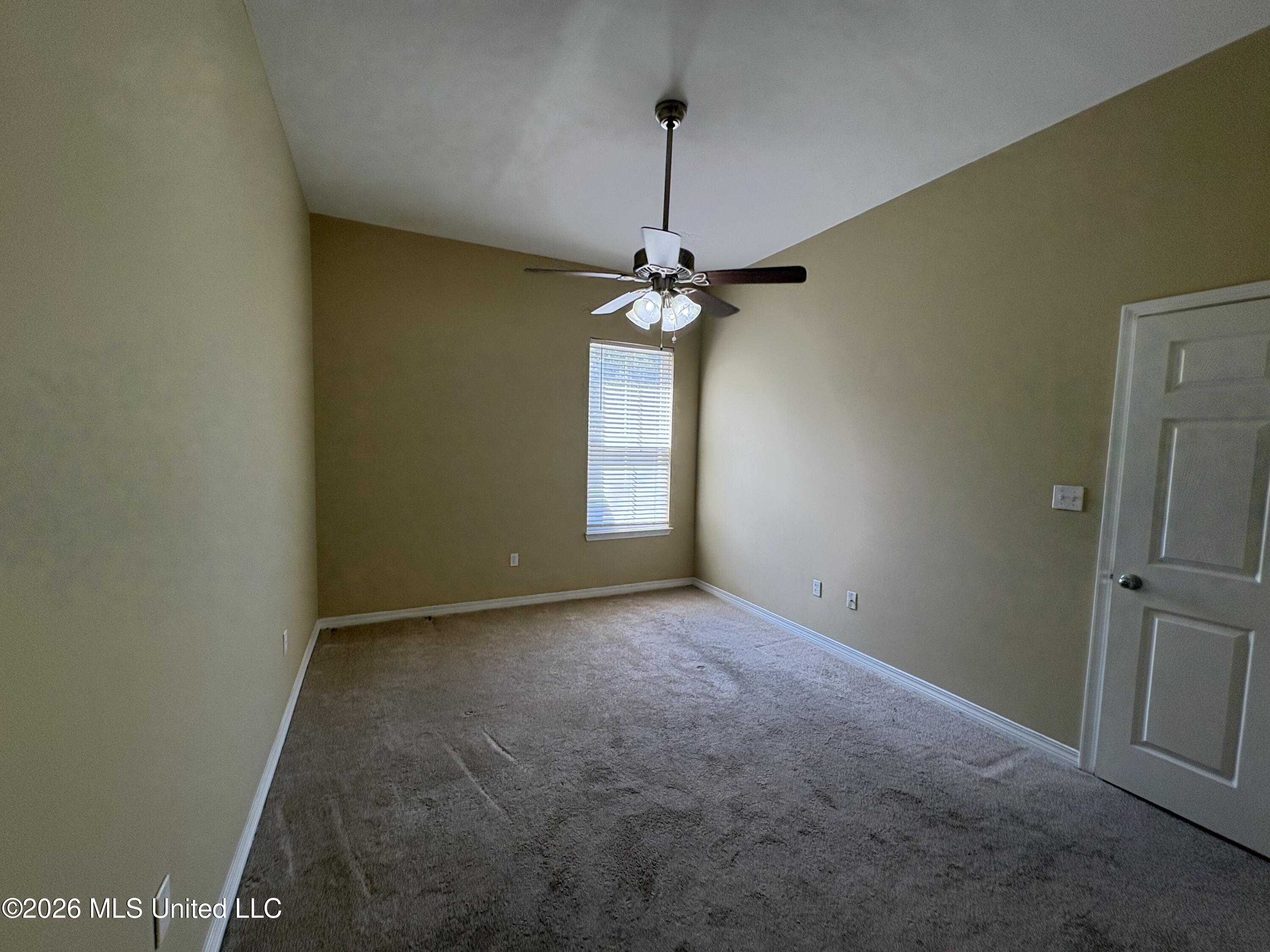 120 Earle Taylor Lane Property Photo 8