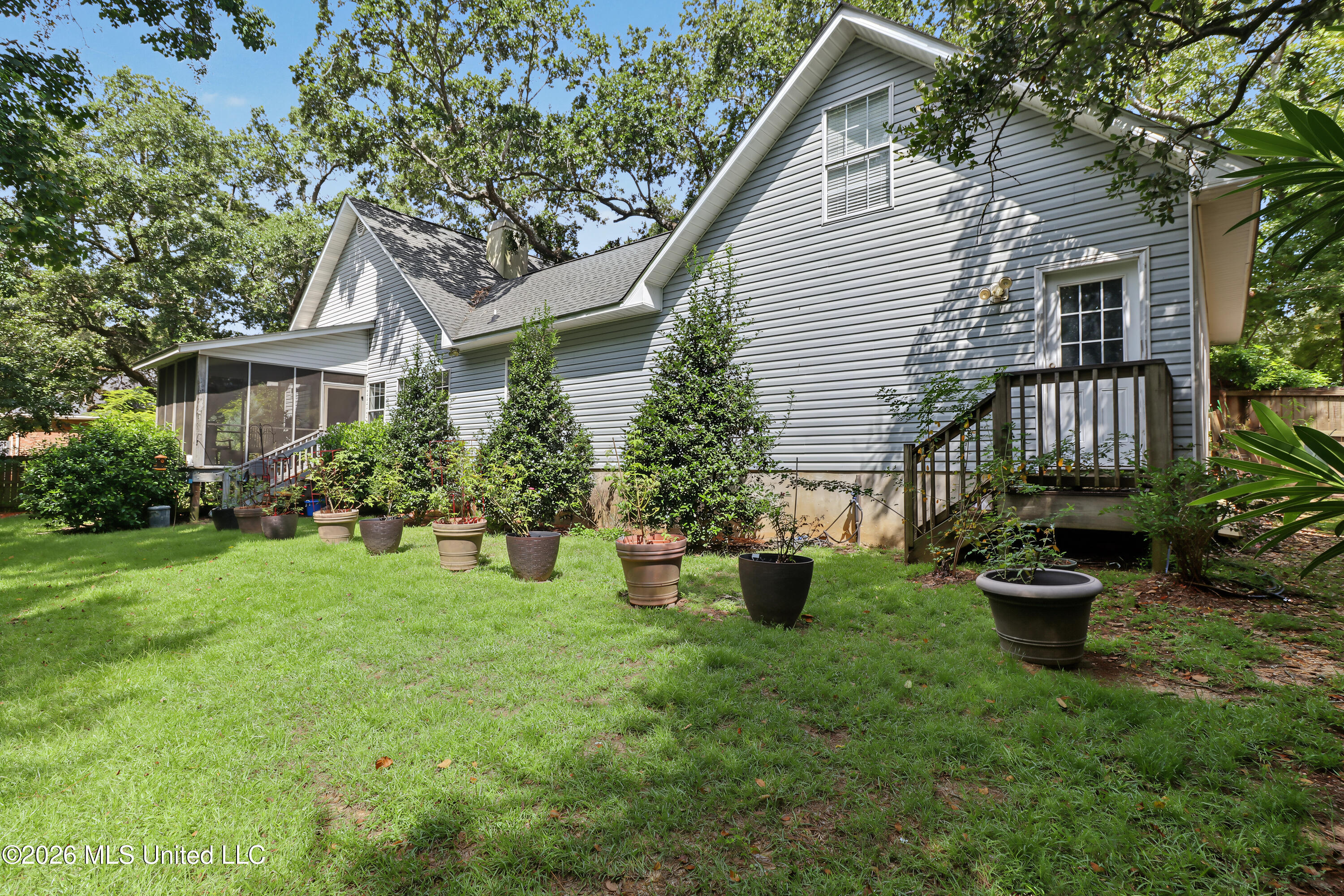 916 Bent Tree Circle Property Photo 28