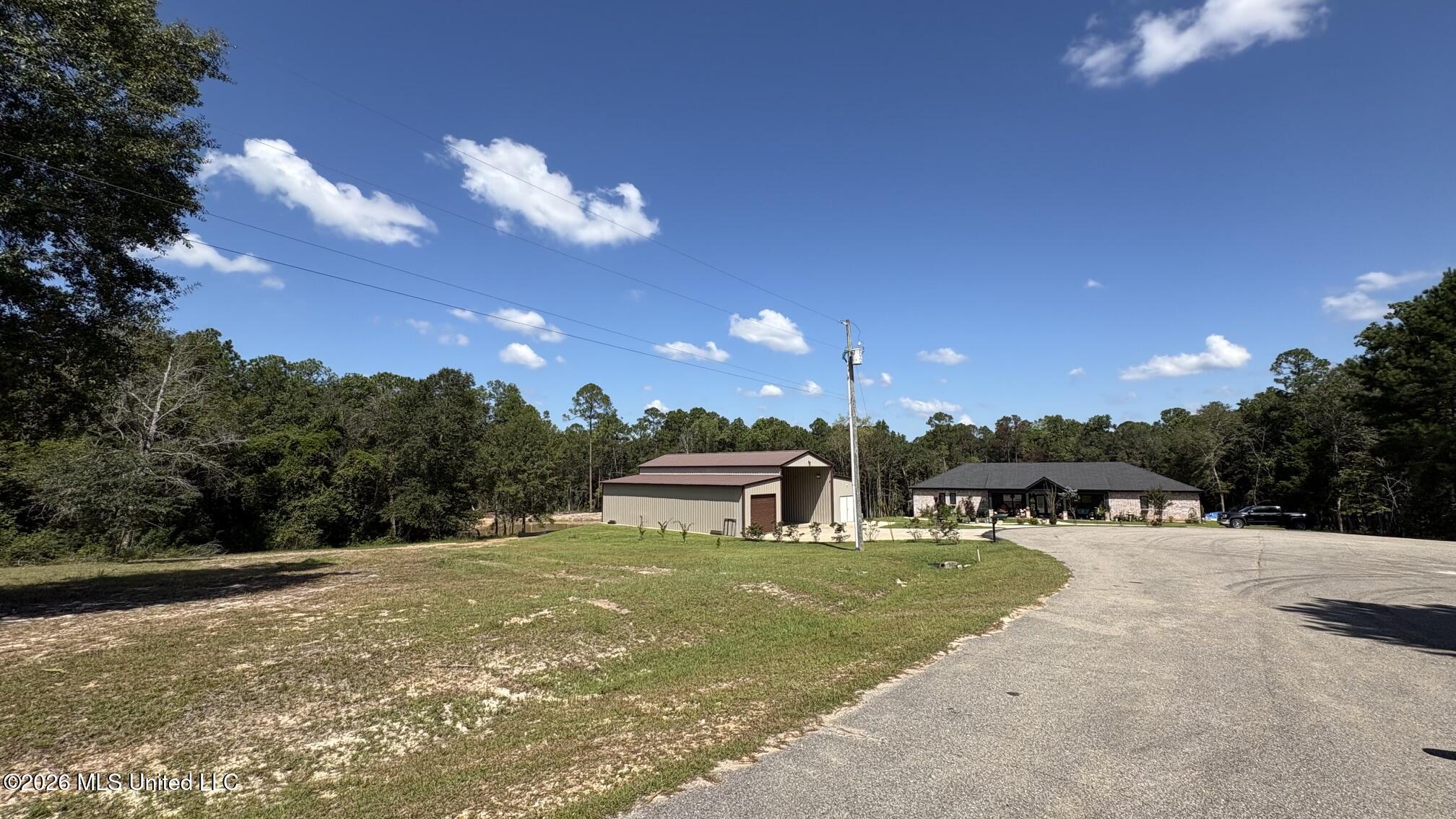 Pebble Brook Crossing Property Photo 6