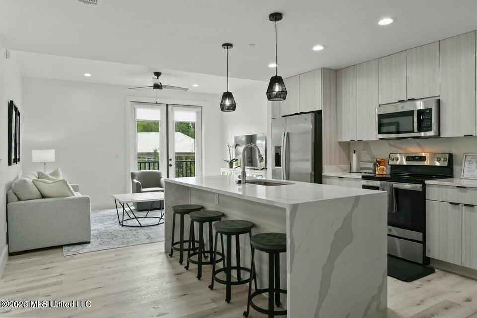 1302 Magnolia Street Property Photo 6