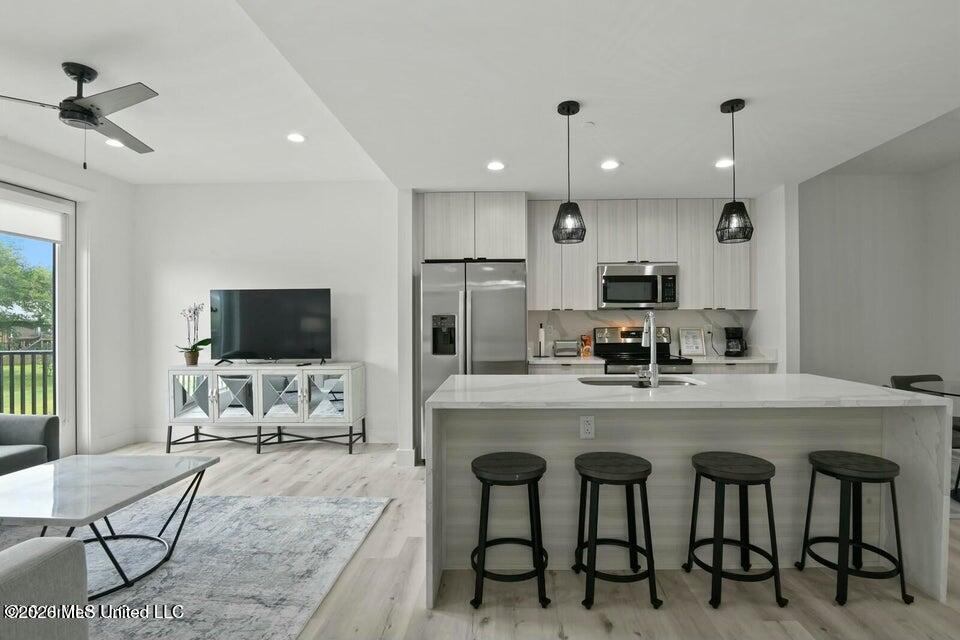 1302 Magnolia Street Property Photo 7