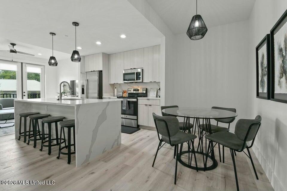 1302 Magnolia Street Property Photo 8
