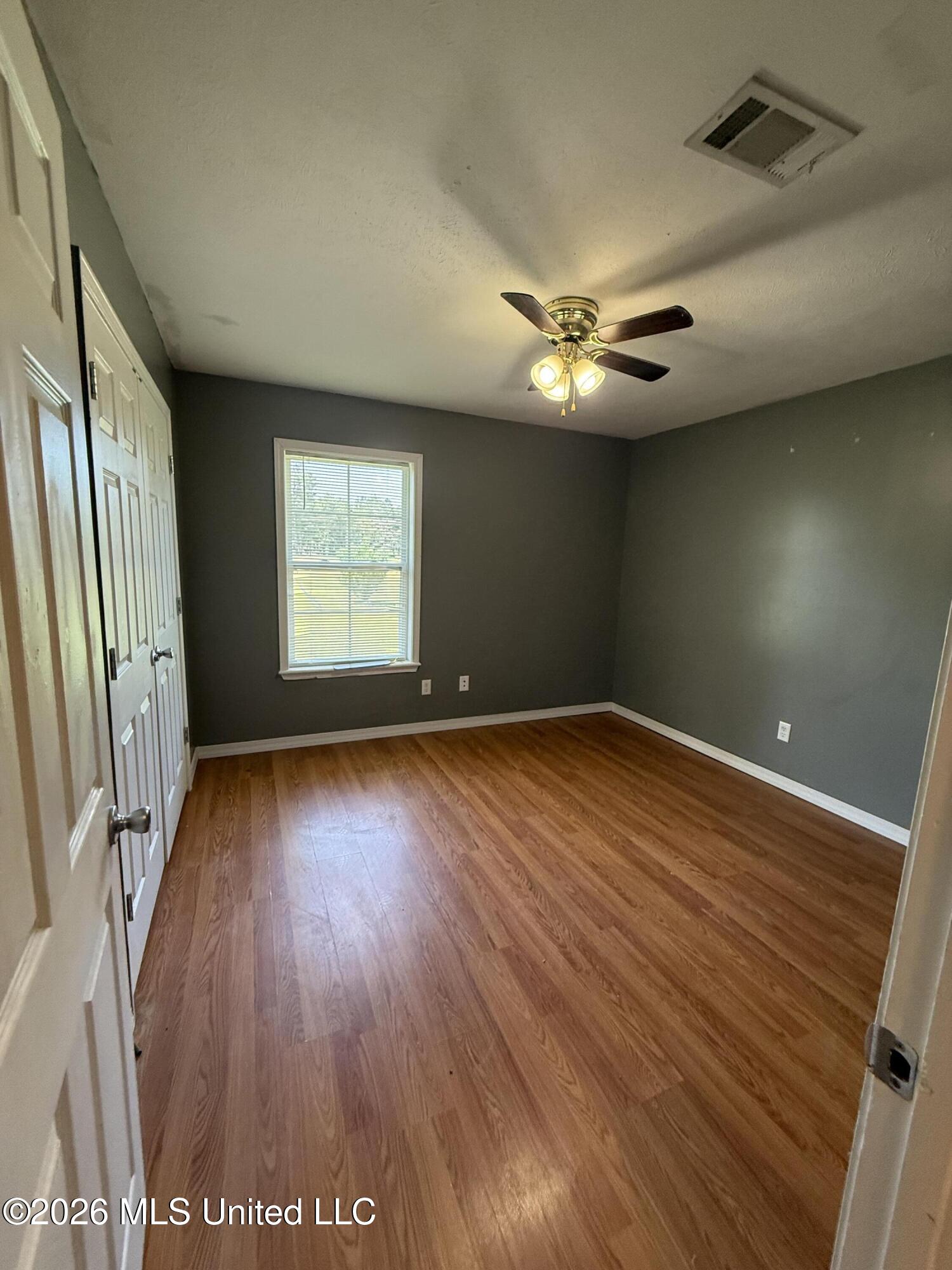 1359 Gloria Trail Ne Property Photo 9