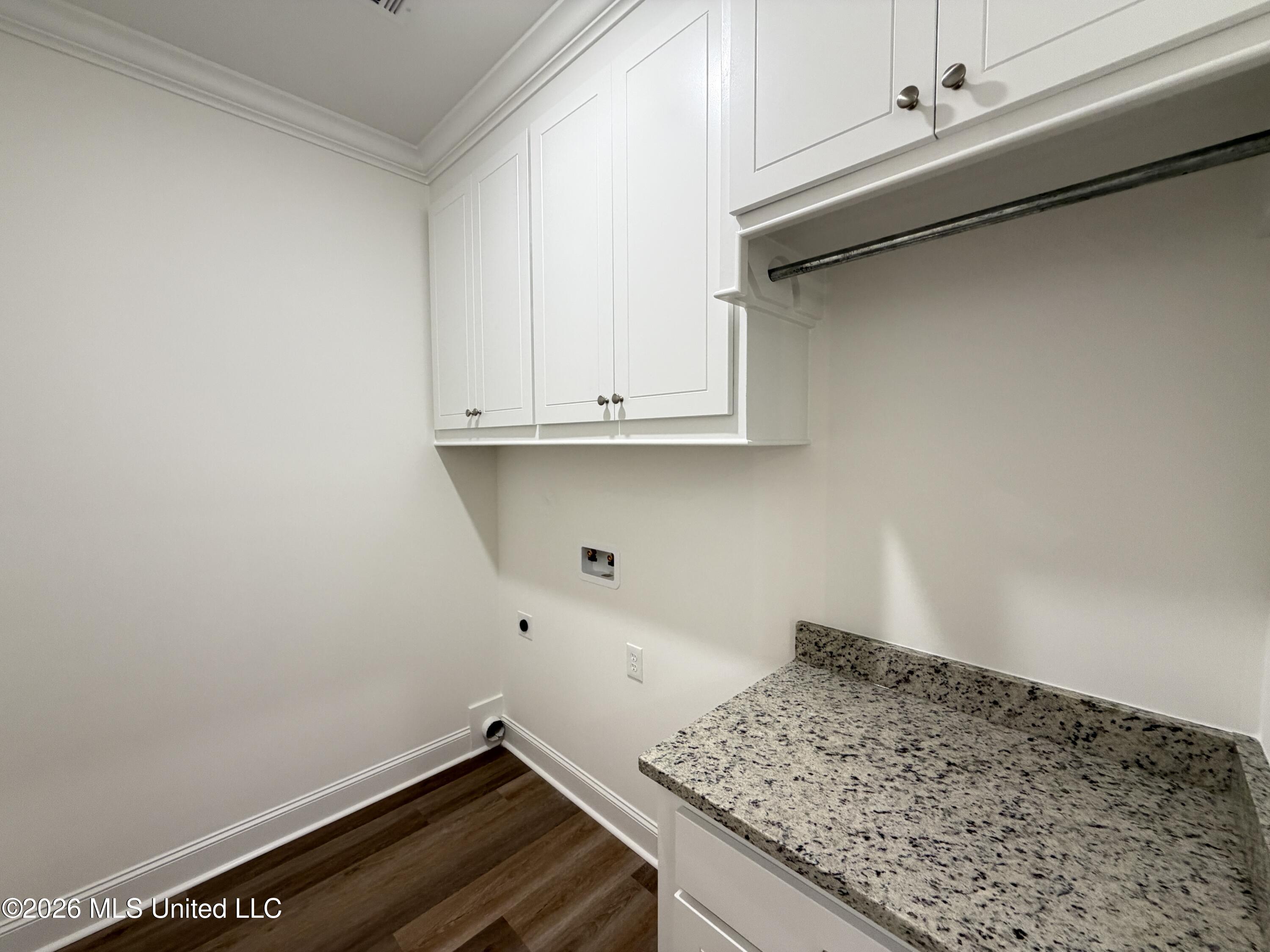 145 Stapleton Drive Property Photo 13