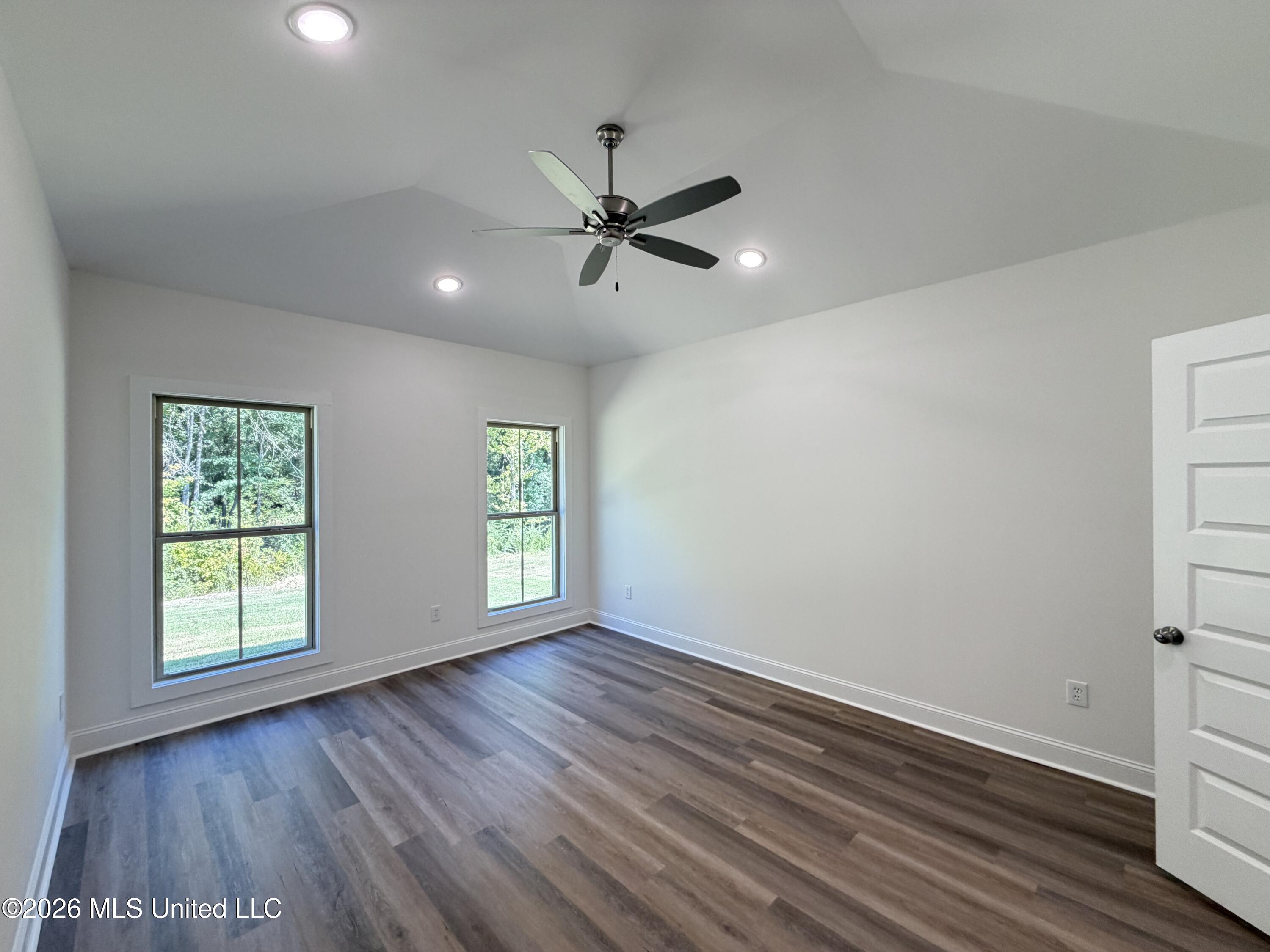 145 Stapleton Drive Property Photo 16