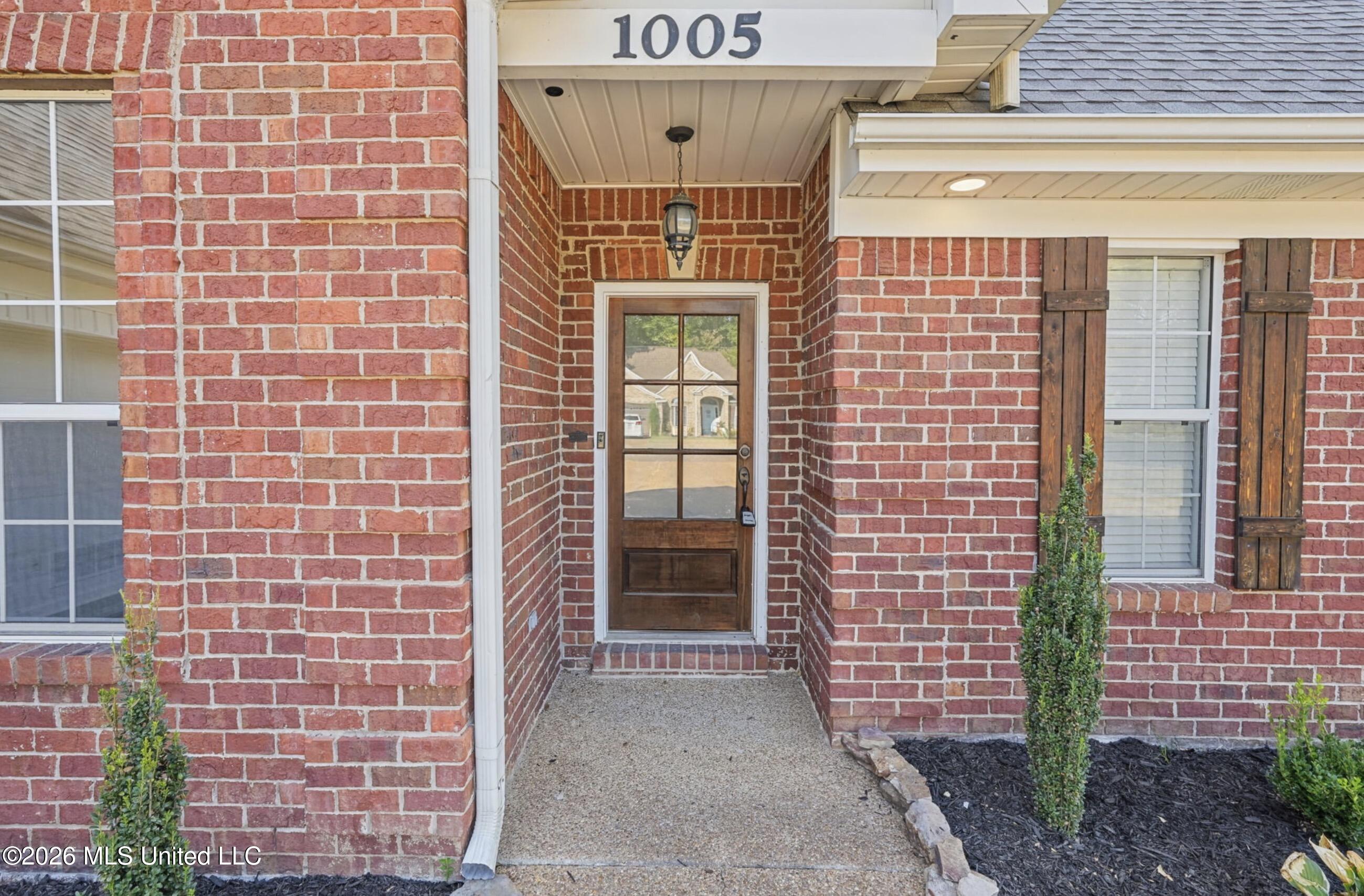 1005 Tara Drive Property Photo 5