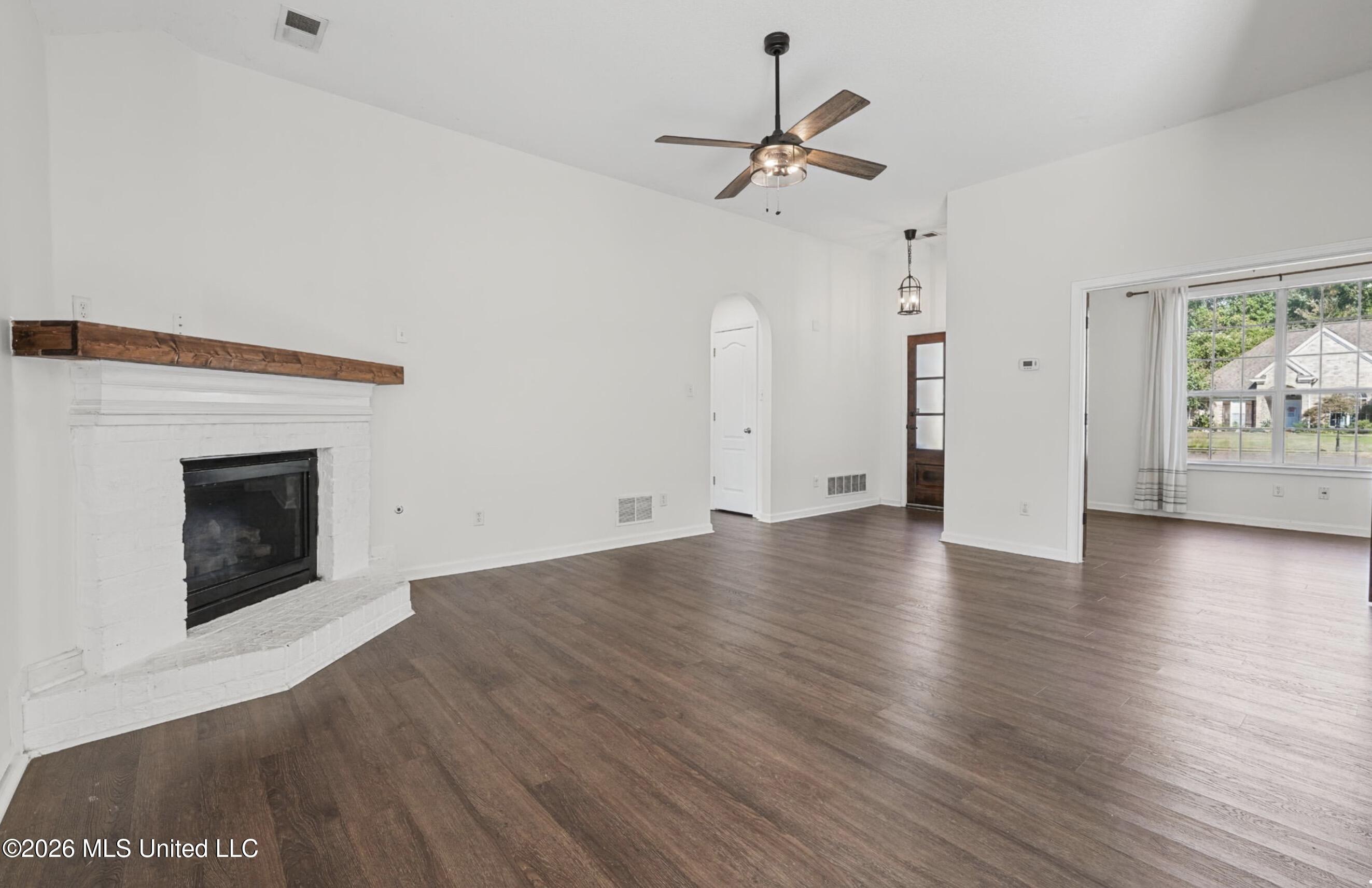 1005 Tara Drive Property Photo 8