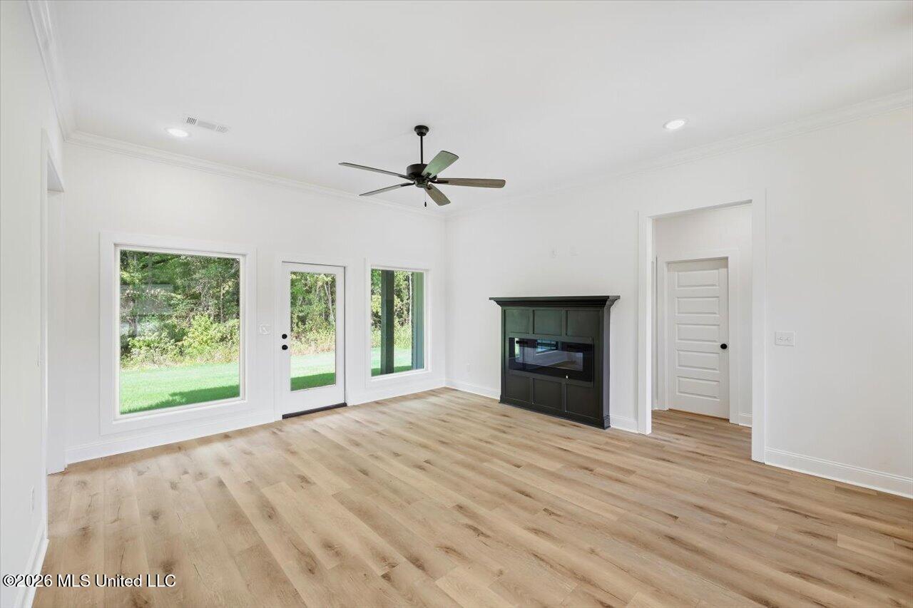 147 Stapleton Drive Property Photo 6