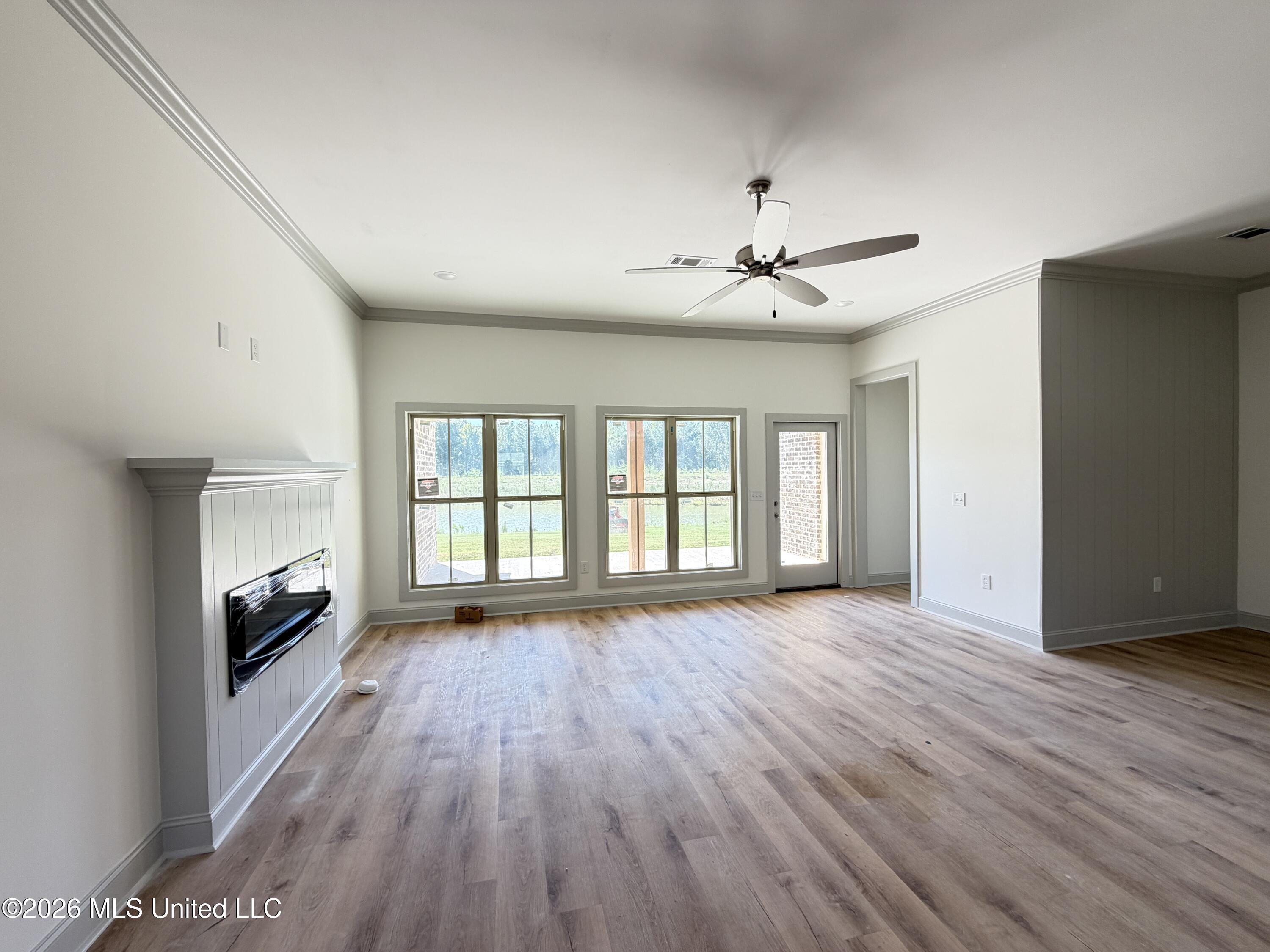 150 Stapleton Drive Property Photo 4